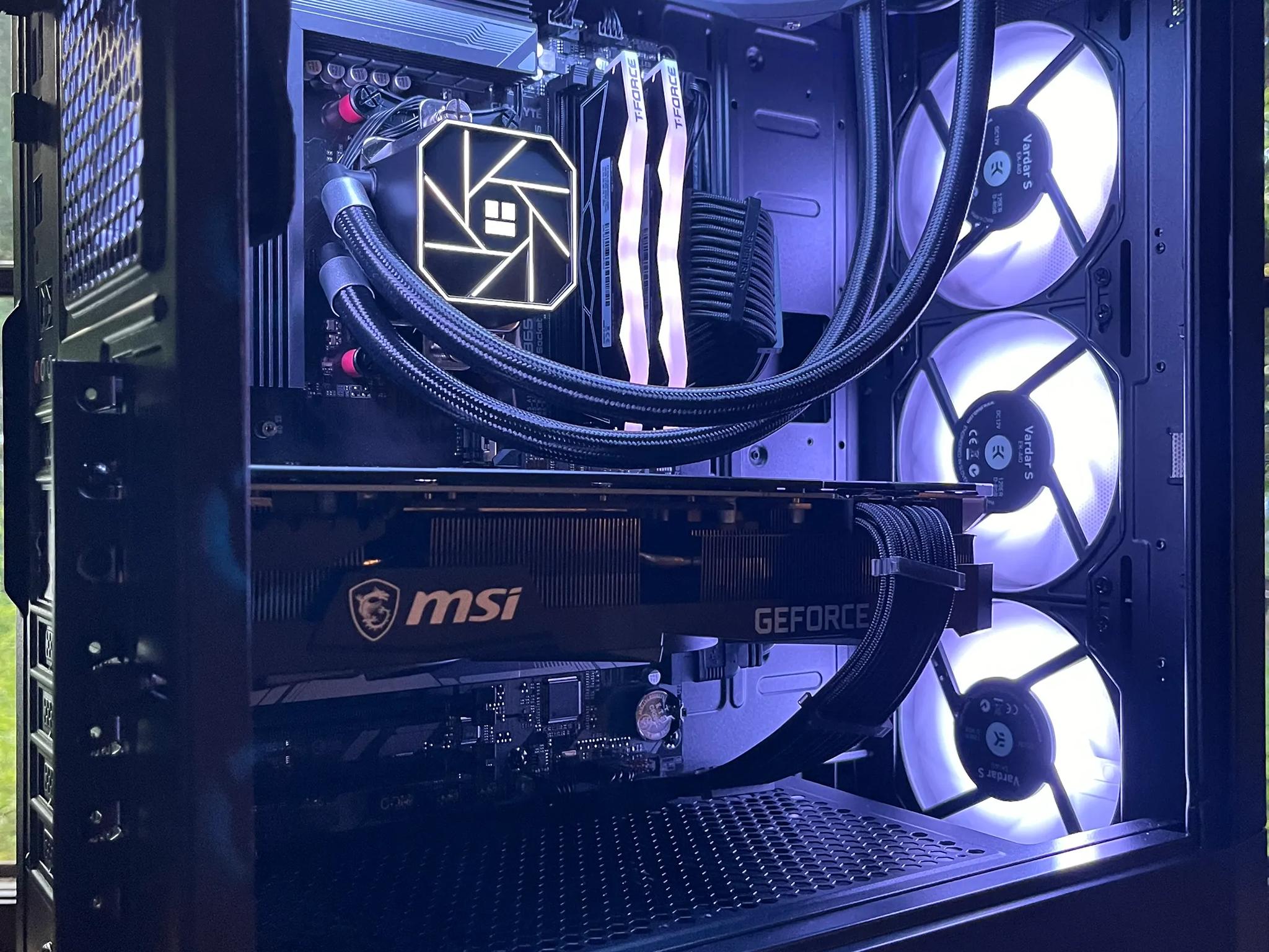 Blade🗡️ - 3080 / R7 7700X / 32GB DDR5 / 1TB Gen 4 NVMe Custom Gaming PC