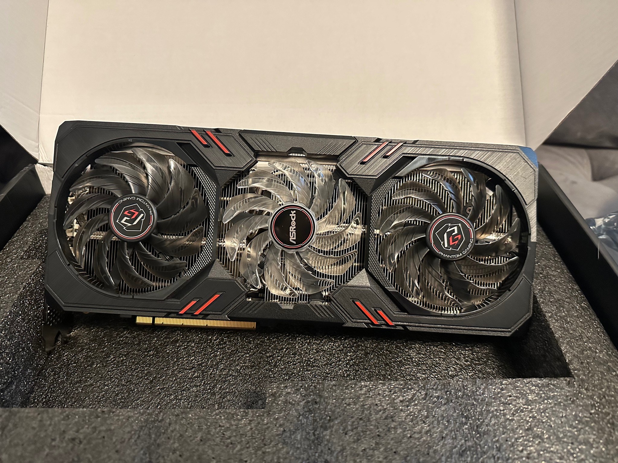 Asrock Phantom Gaming Arc A770 16GB - practically new