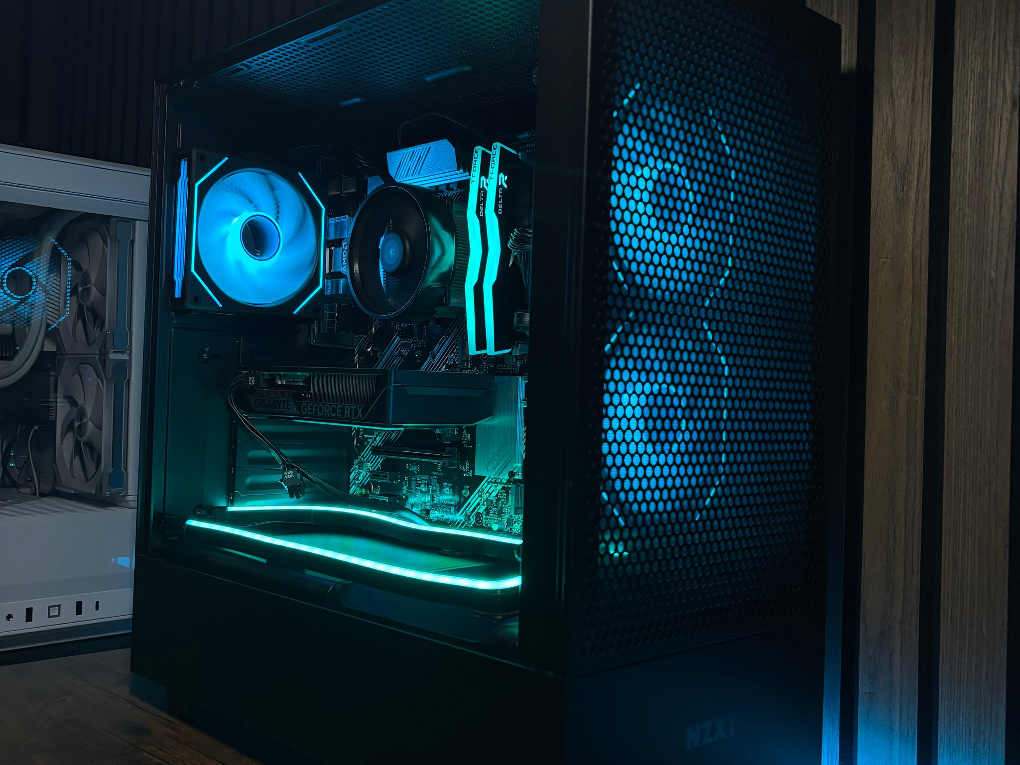 🦋◼️ RTX 5060 | RYZEN 5 5600X | 32GB RAM ◼️🦋 GAMING PC