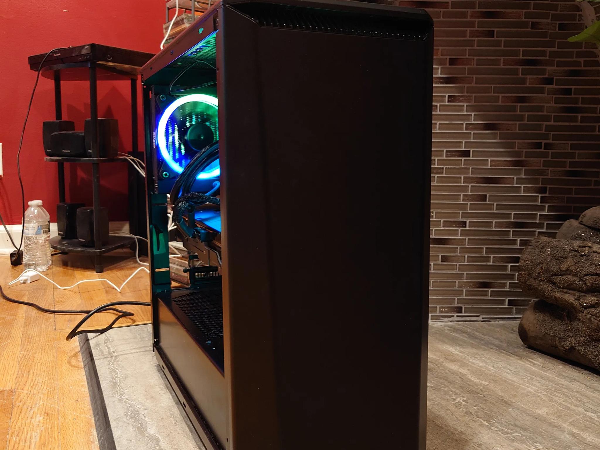 AMD 3600 x AMD 5700XT 500GB 16GB WiFi