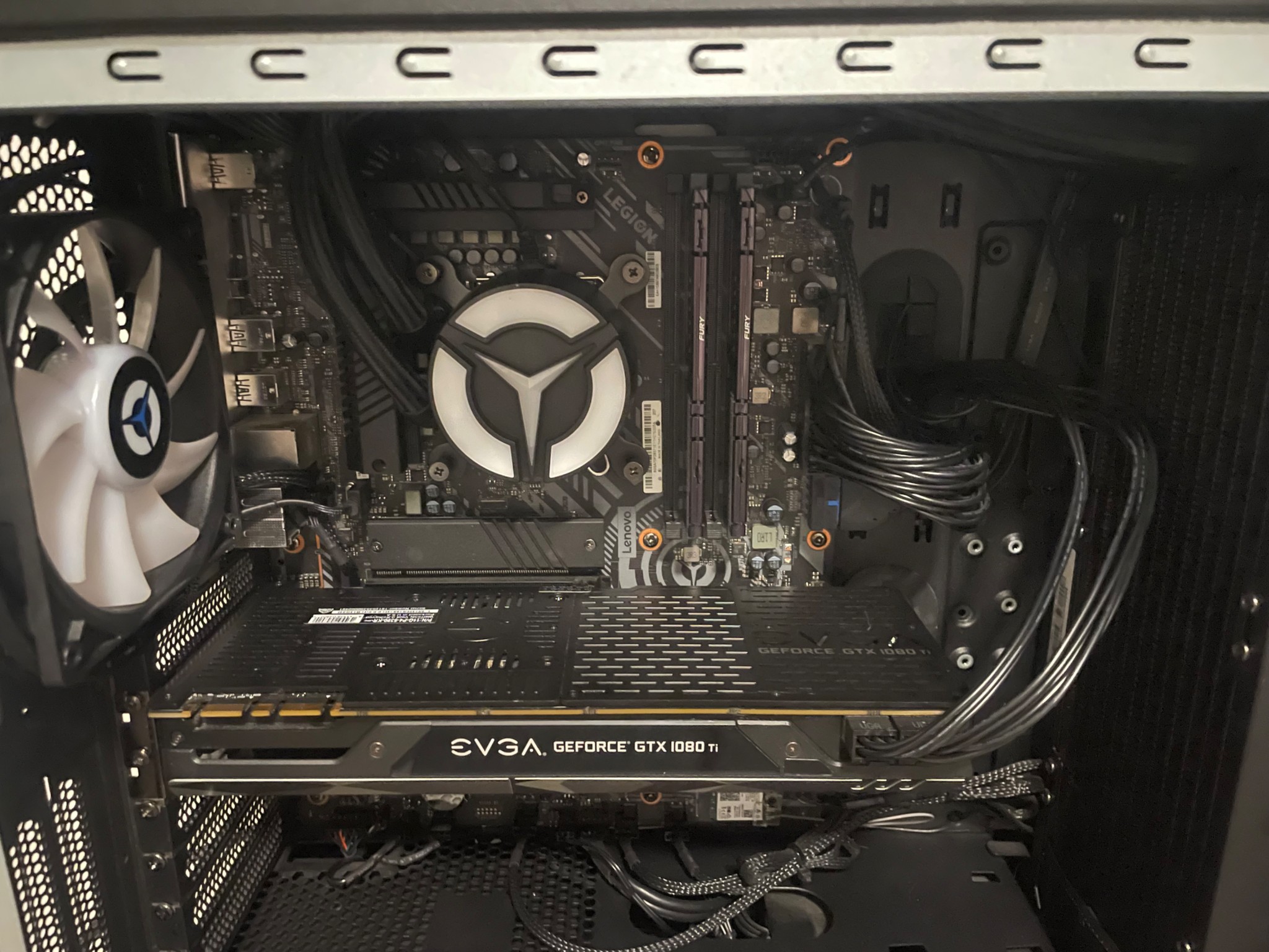 I5 12400F EVGA 1080ti 11gb