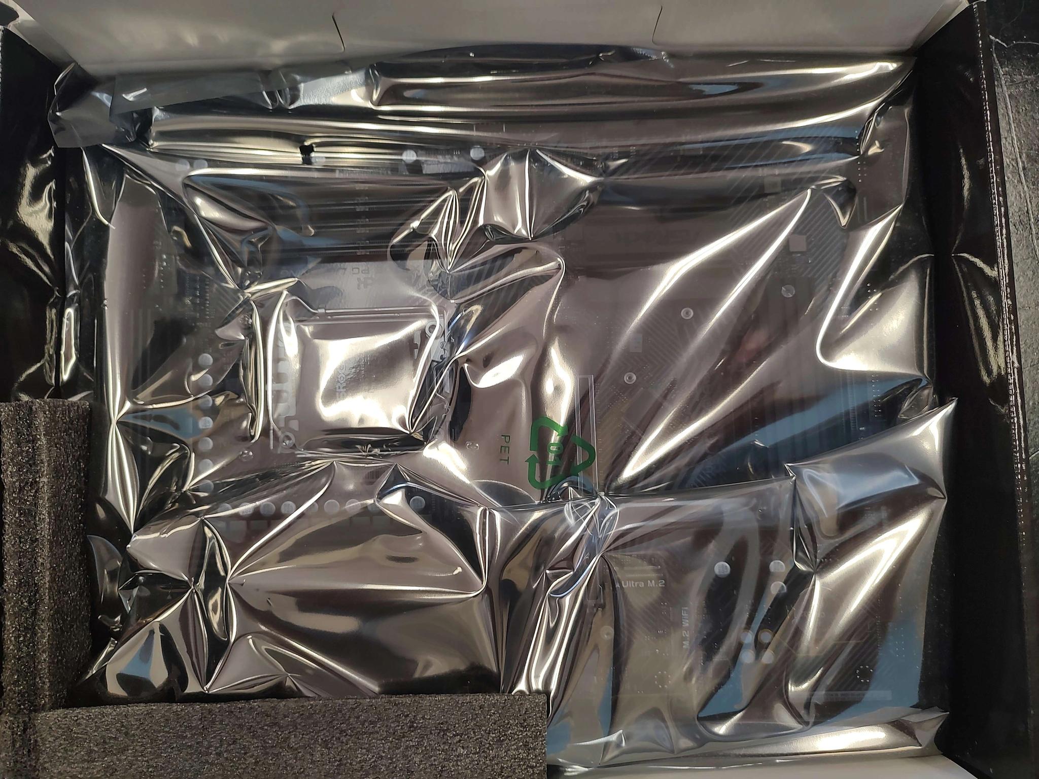 ASRock X670E PG Lightning