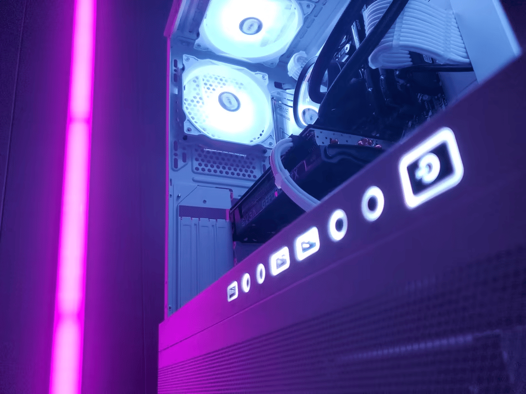 Dusk | RTX 3060Ti -  i5 10600k - 32GB Ram