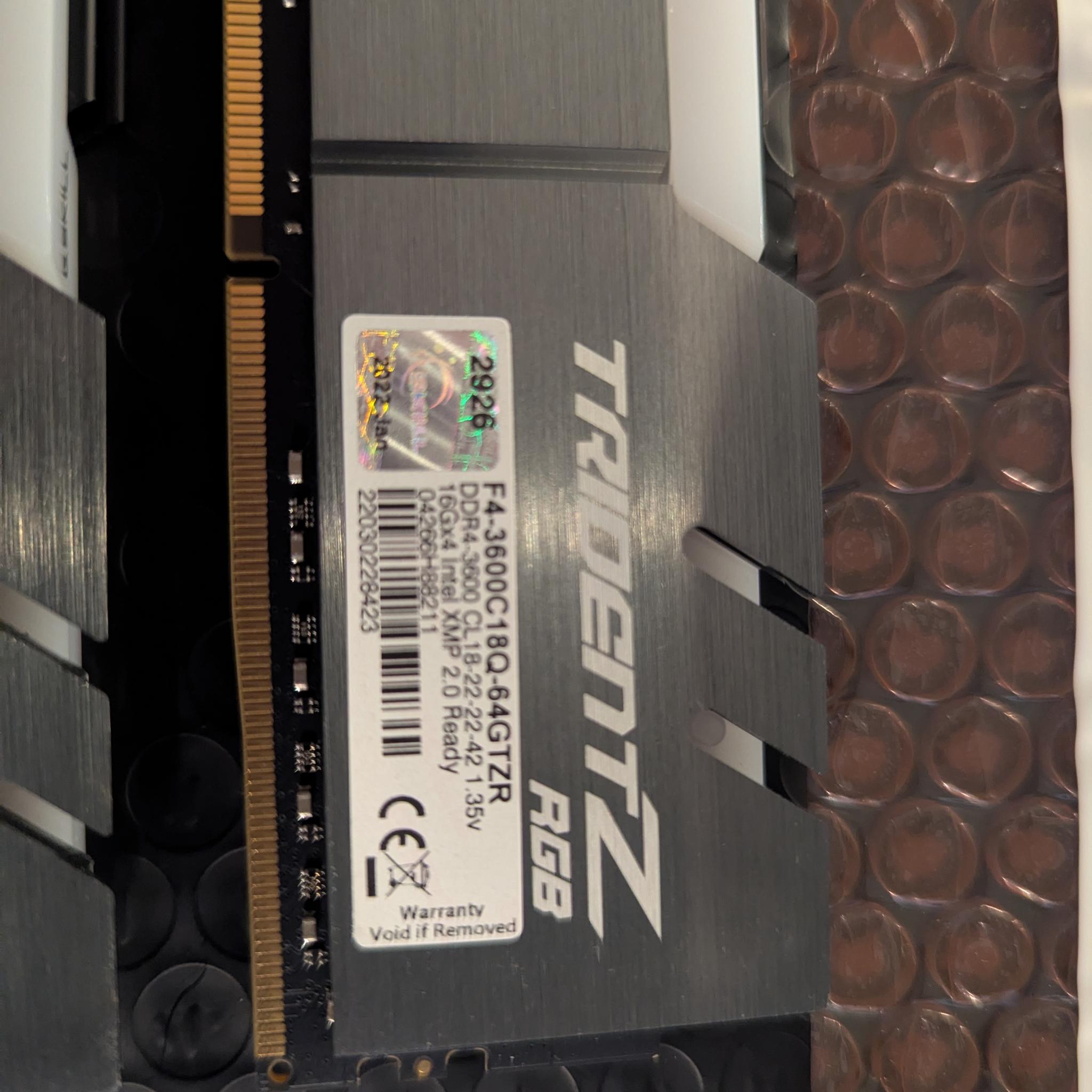 64GB G.Skill Trident Z RGB DDR4-3600 (4×16GB) CL18 – F4-3600C18Q-64GTZR