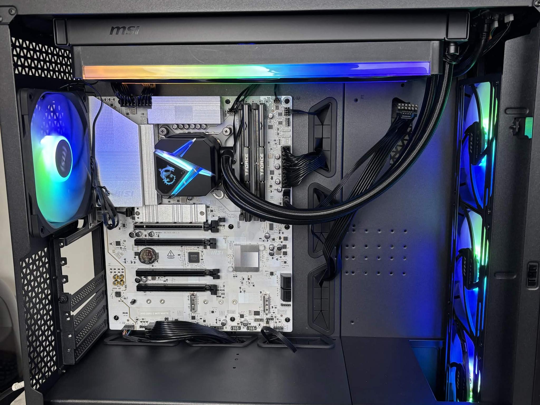 MSI 285K Prebuilt (No GPU)