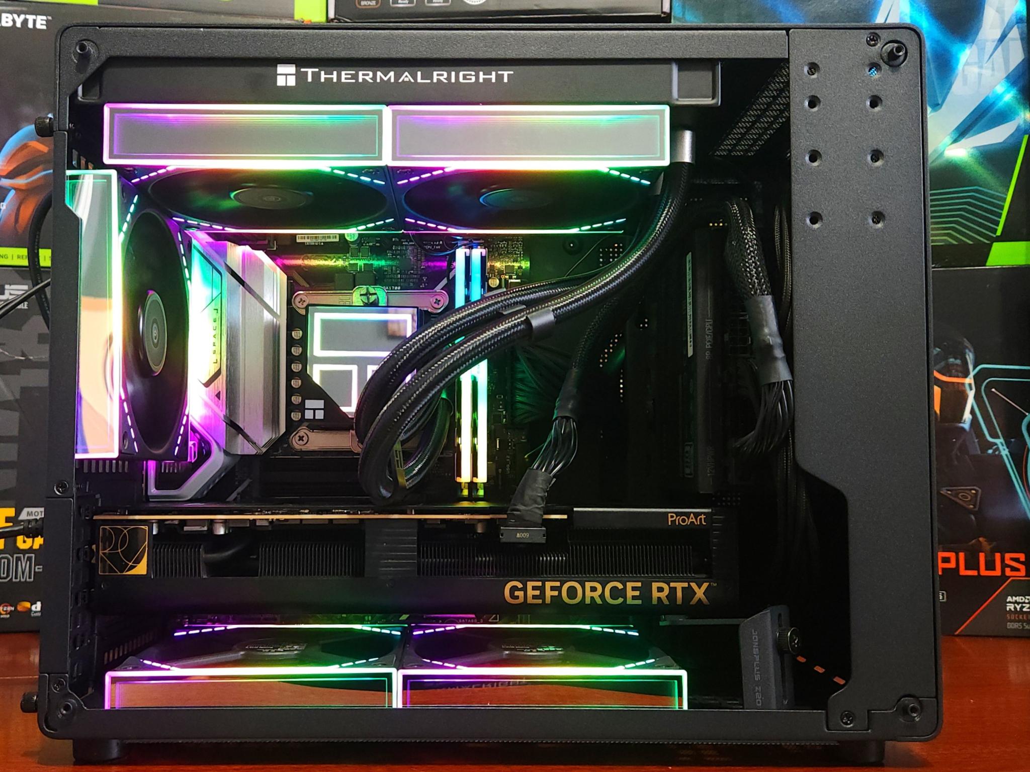 RTX 4070 TI SUPER 16GB | Intel i5-13600KF | 32GB DDR4 3600MTs | 2 TB NVME | 1100W | WIFI & BT | AIO