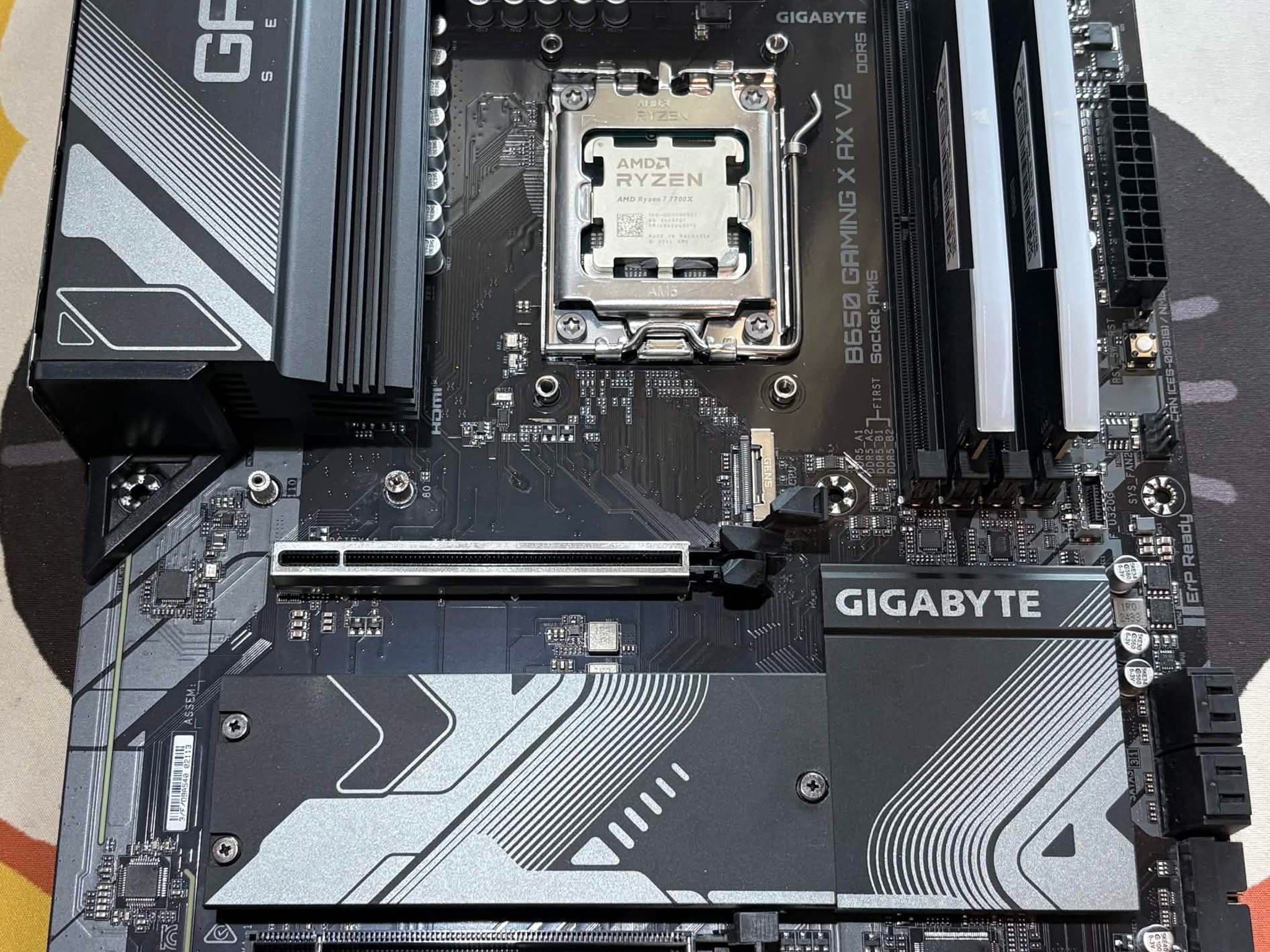 Ryzen 7 7700X + B650 Gaming X AX V2 + 32GB DDR5 Bundle