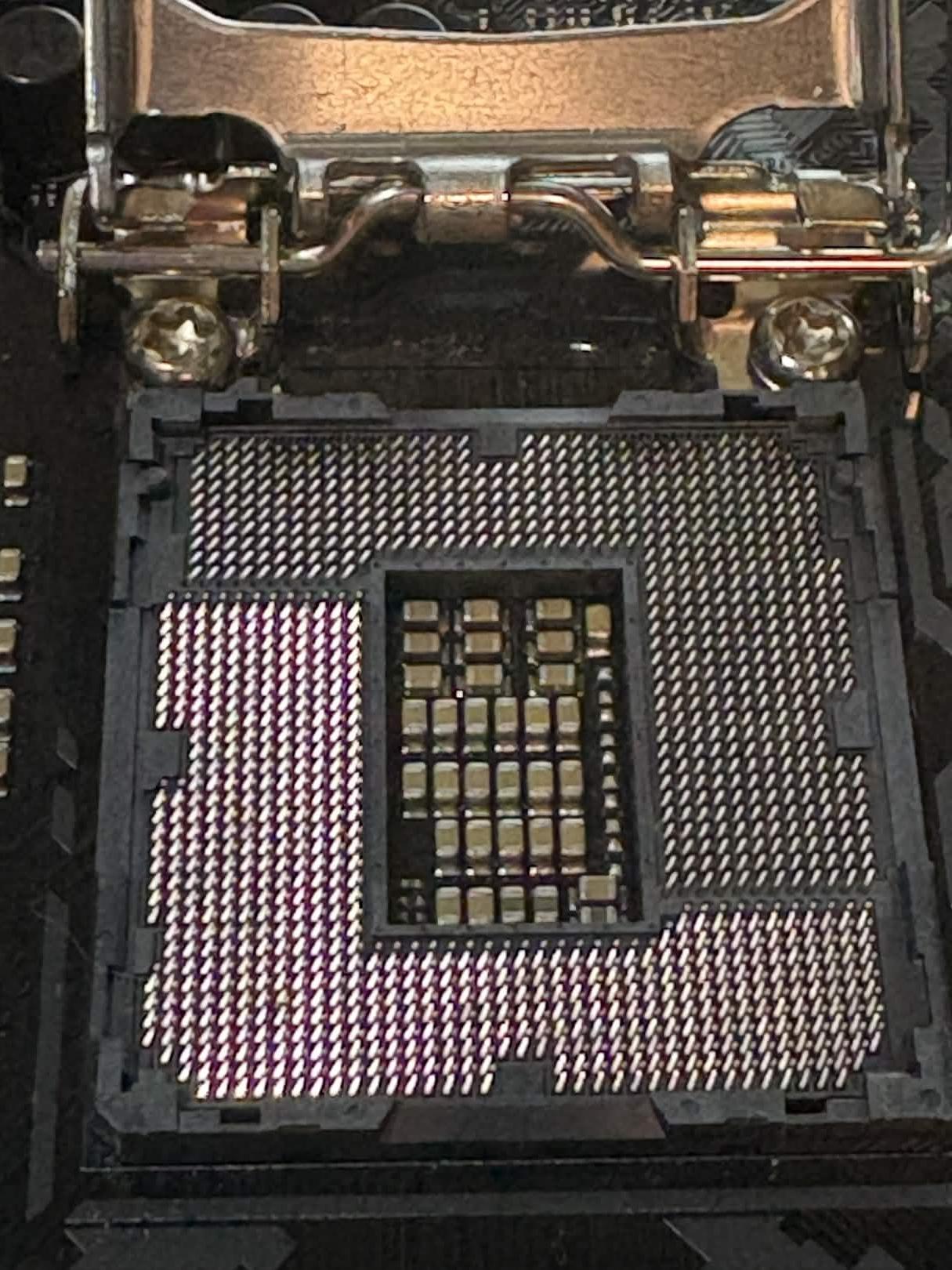 ASUS TUF Z270 Mark 2 ATX LGA1151 Motherboard