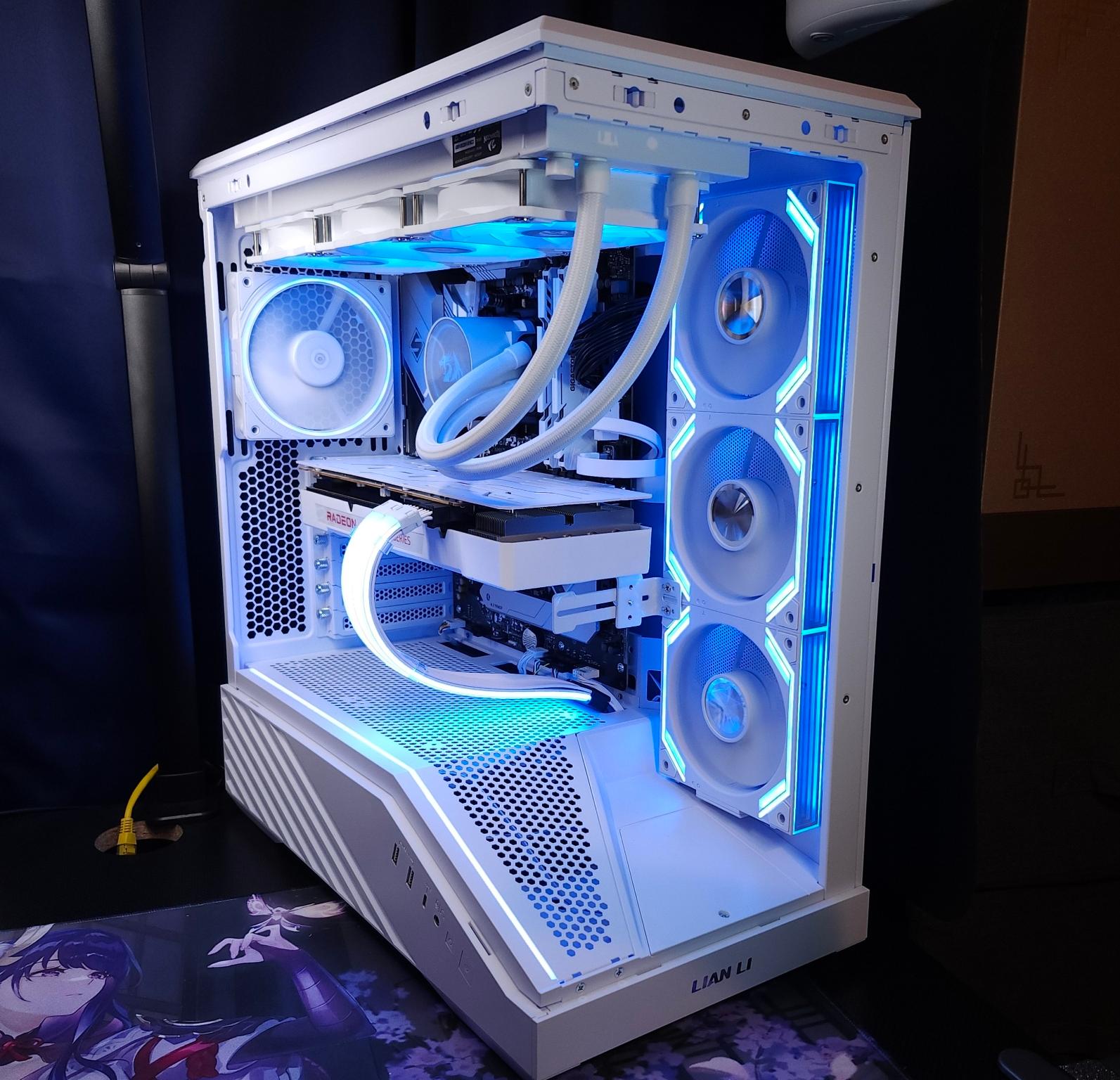 Tron Light Gaming - Ryzen 7 5800X | RX 6800