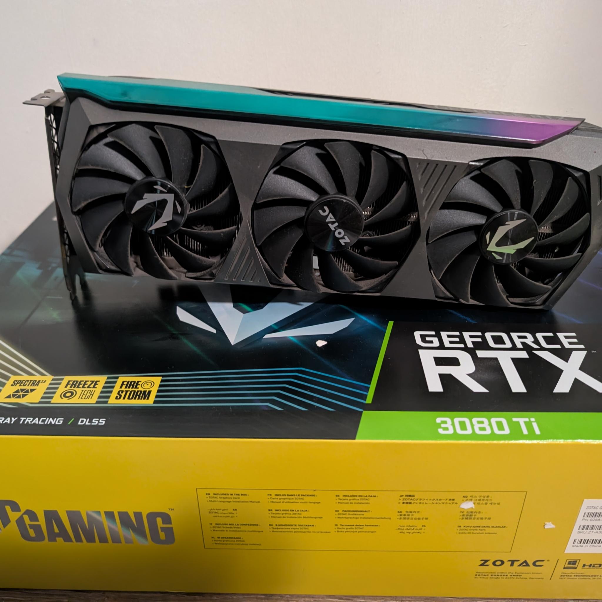 ZOTAC GAMING GeForce RTX 3080 Ti AMP Holo 12GB GDDR6X - Excellent