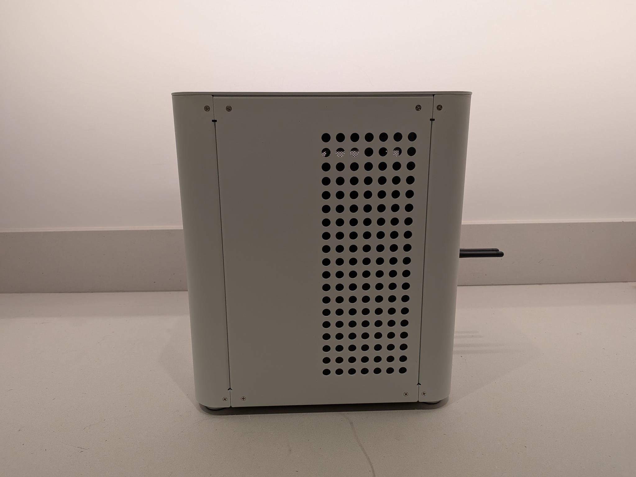 Bomb Devil Snow - RTX 5070, Ryzen 5 9600X, 32 GB DDR5 RAM, 2 TB Gen 5 NVME, RGB, Liquid Cooled