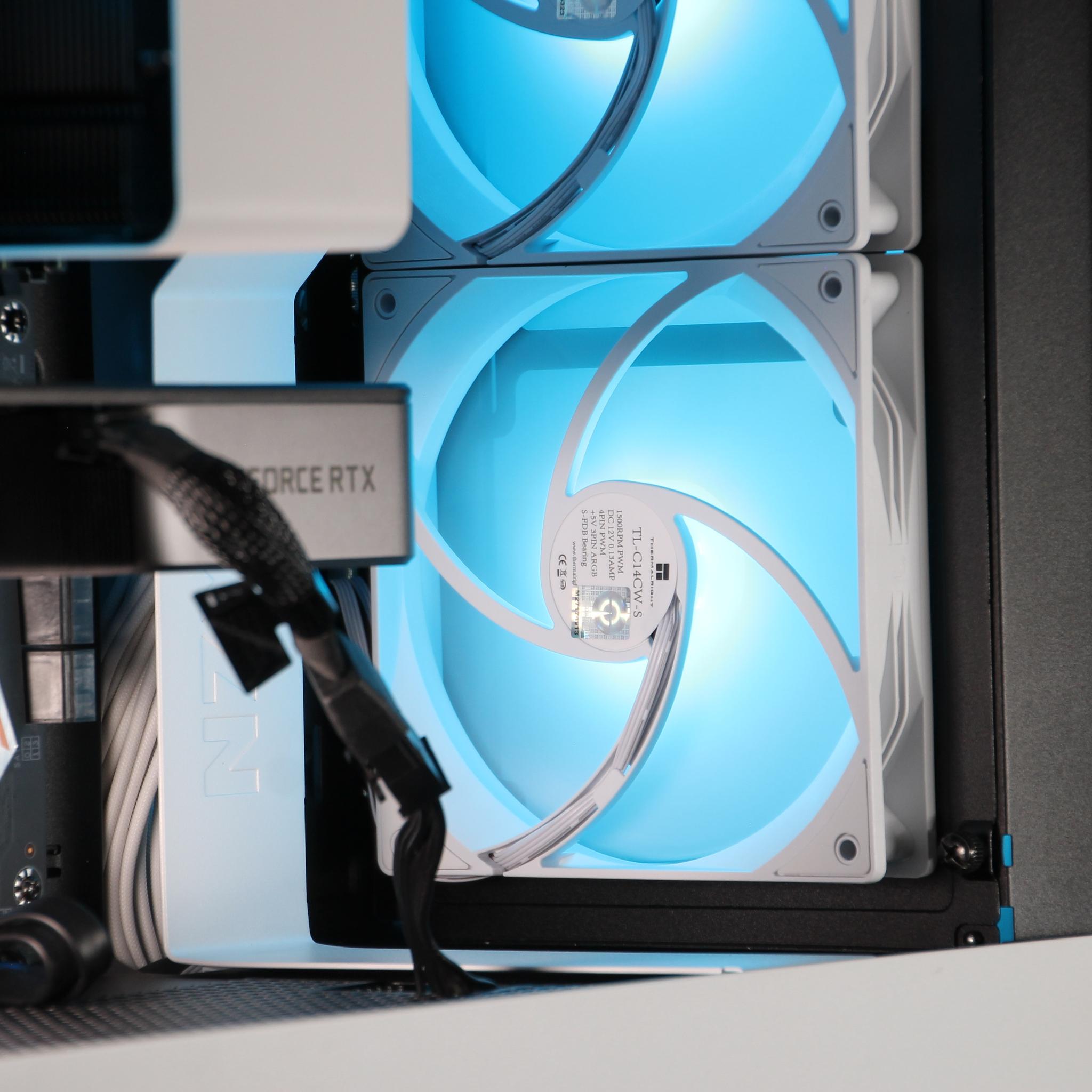 𝑨𝑿𝑰𝑶𝑴 // Ryzen 7 5700X, RTX 3070 // Mid-Range Gaming PC