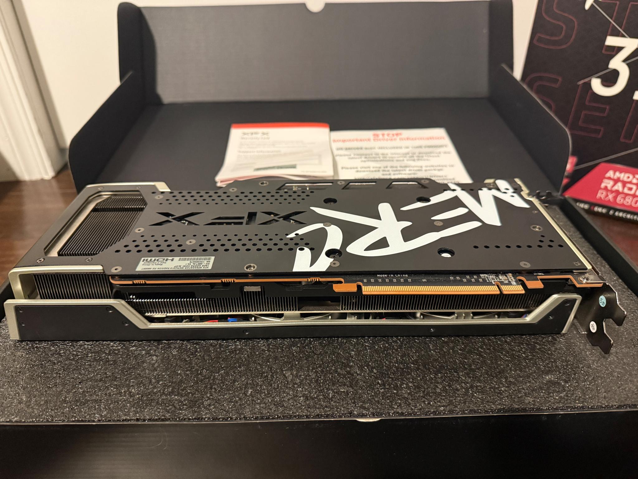 AMD Radeon RX 6800 XT 16 GB - EXCELLENT CONDITION - XFX Speedster MERC 319 CORE
