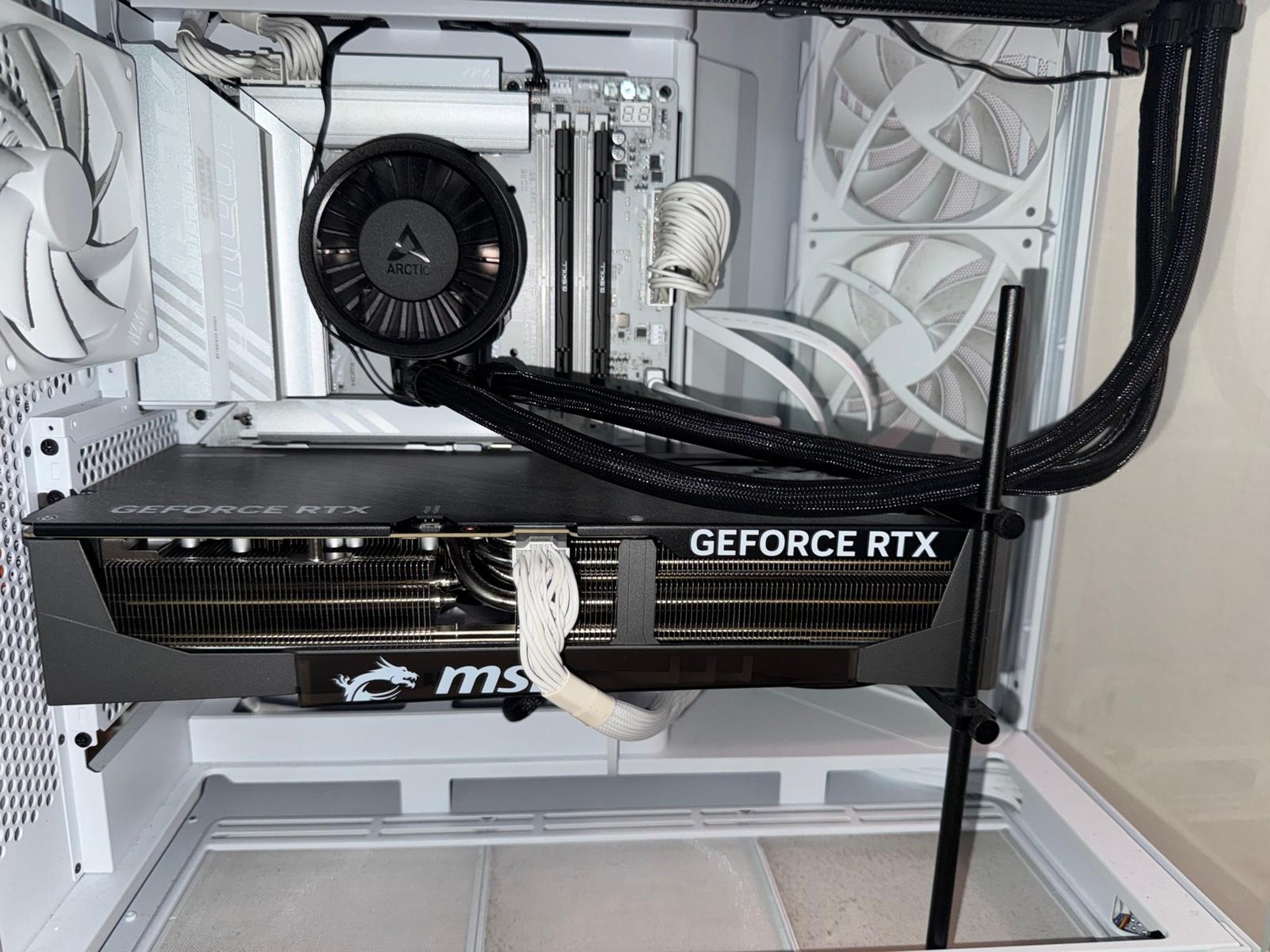 Complete Custom Gaming PC (RTX 5090, Intel Core Ultra 9 285K, 64GB DDR5, 2TB PCIe 5.0 SSD)