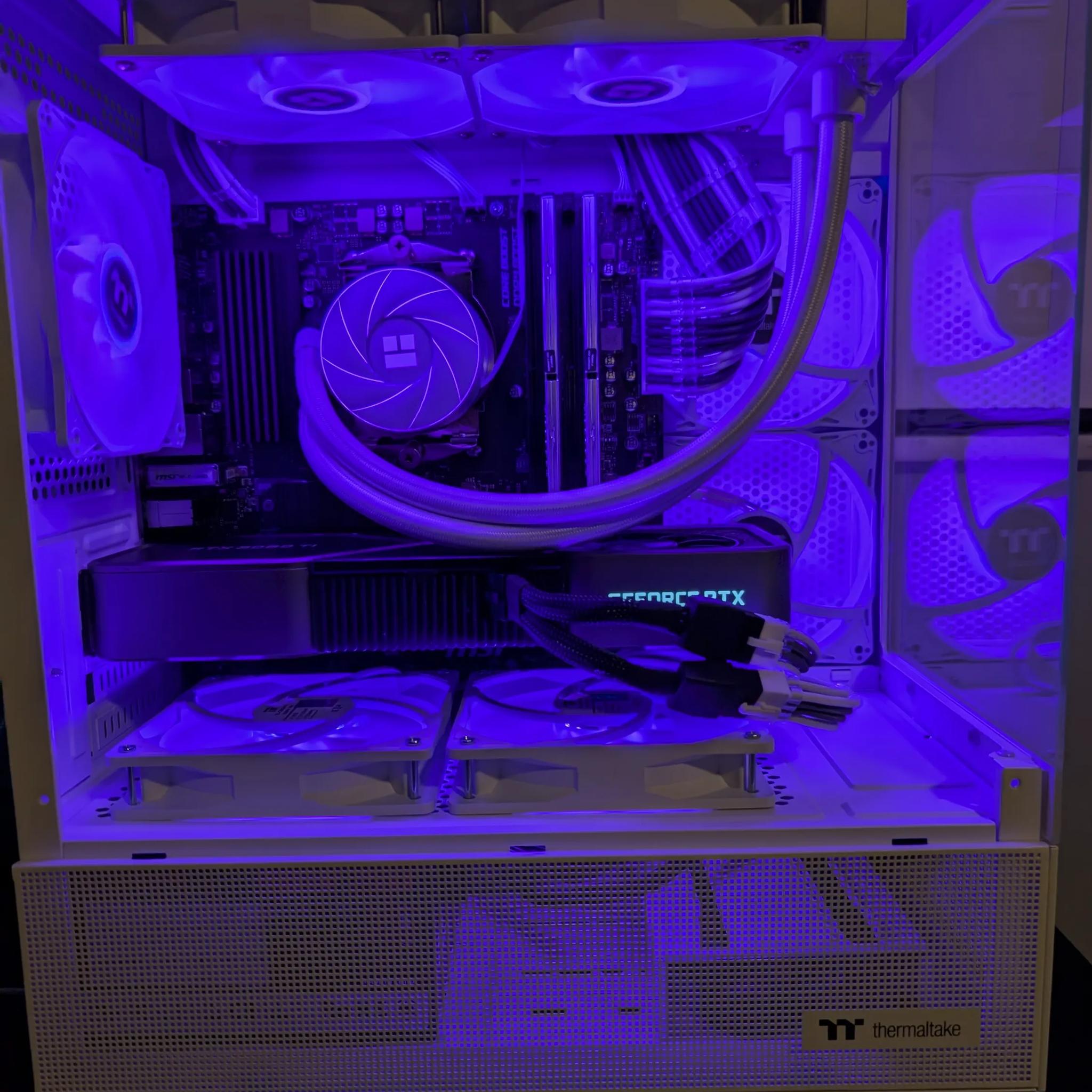 Compact High Perf Gamer - RTX 3080ti | R 7 5700x3d | 32 GB DDR4 3600 | 1 TB NVME