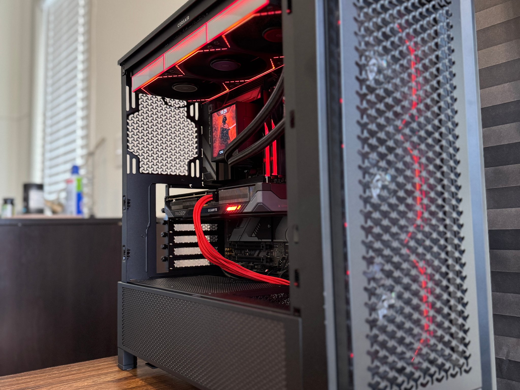 9060t 16gb, 32gb DDR5, 7600x Gaming pc