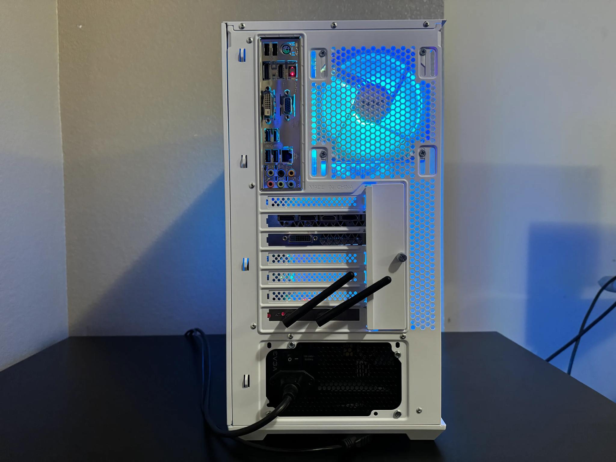i7 3770K | GTX 1070 8GB | 16GB RAM | 1.5TB Storage | WiFi & Bluetooth