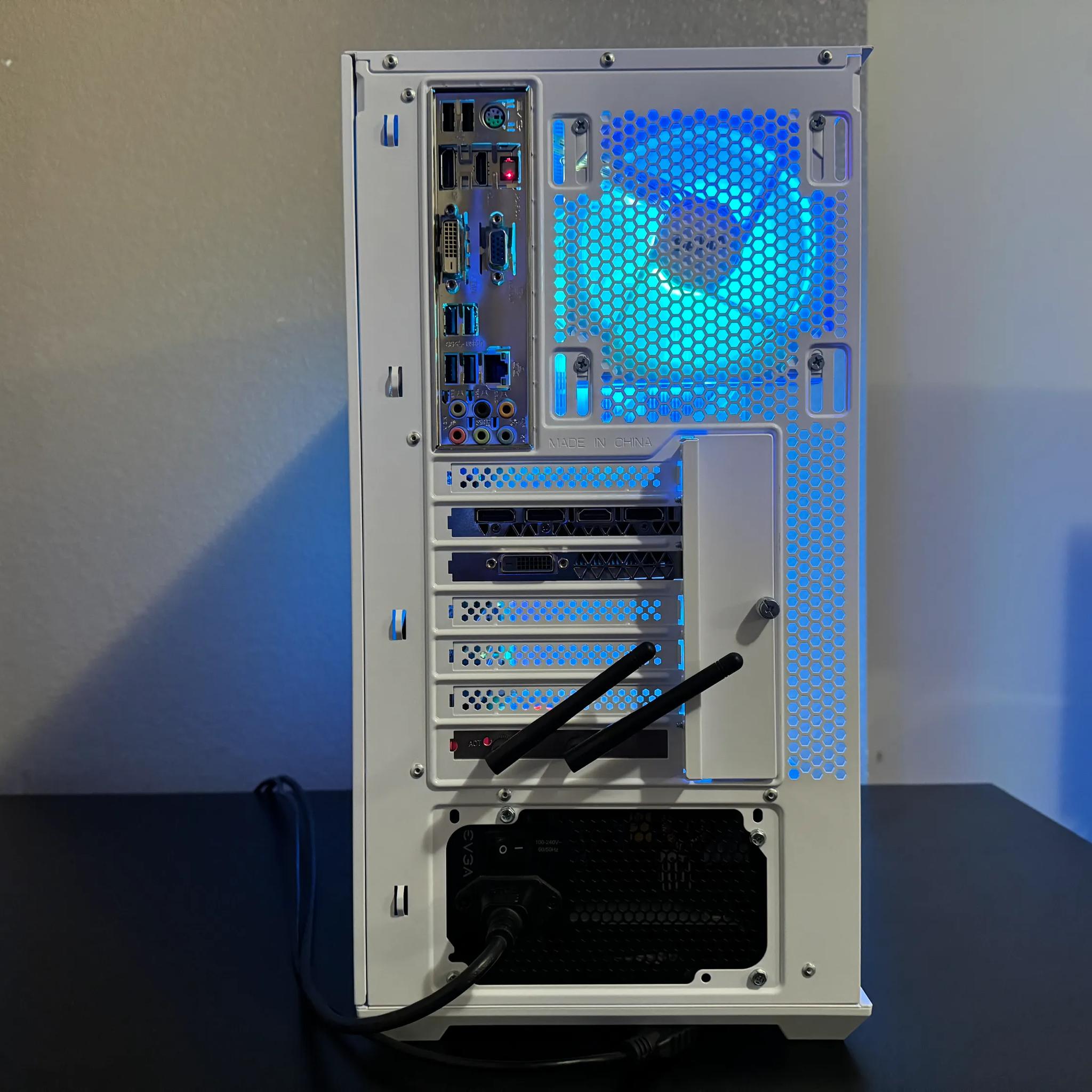i7 3770K | GTX 1070 8GB | 16GB RAM | 1.5TB Storage | WiFi & Bluetooth