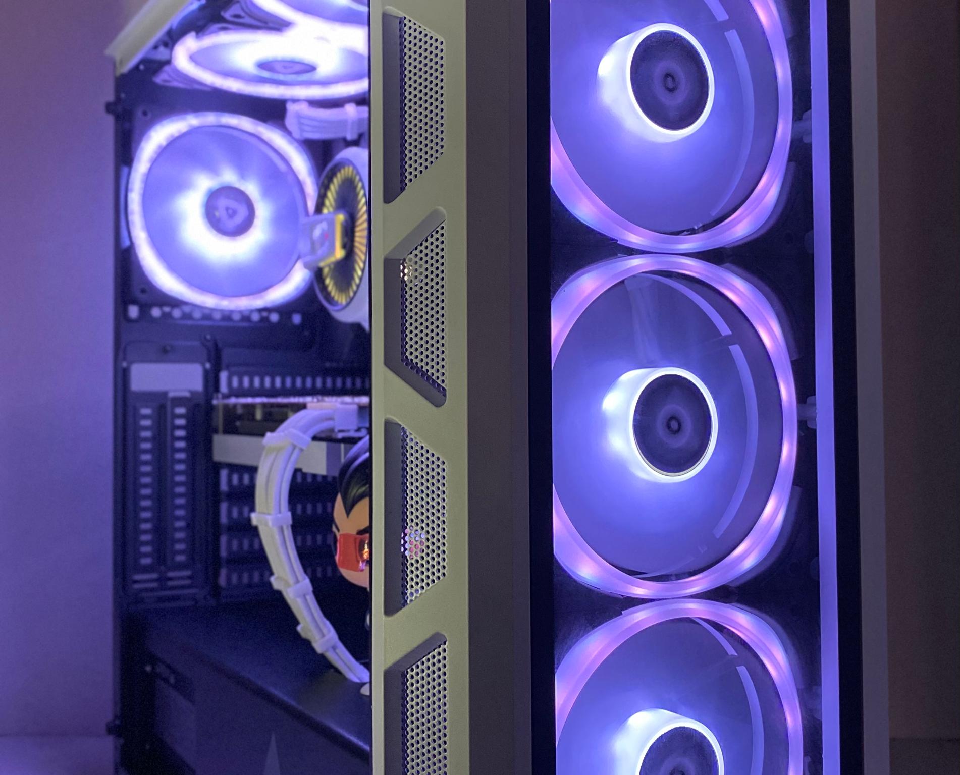 FMD🔥| RX 5700XT|Ryzen 5@4GHz| 16GB DDR4(TForce)| 1TB NVMe SSD| Windows 11 Pro