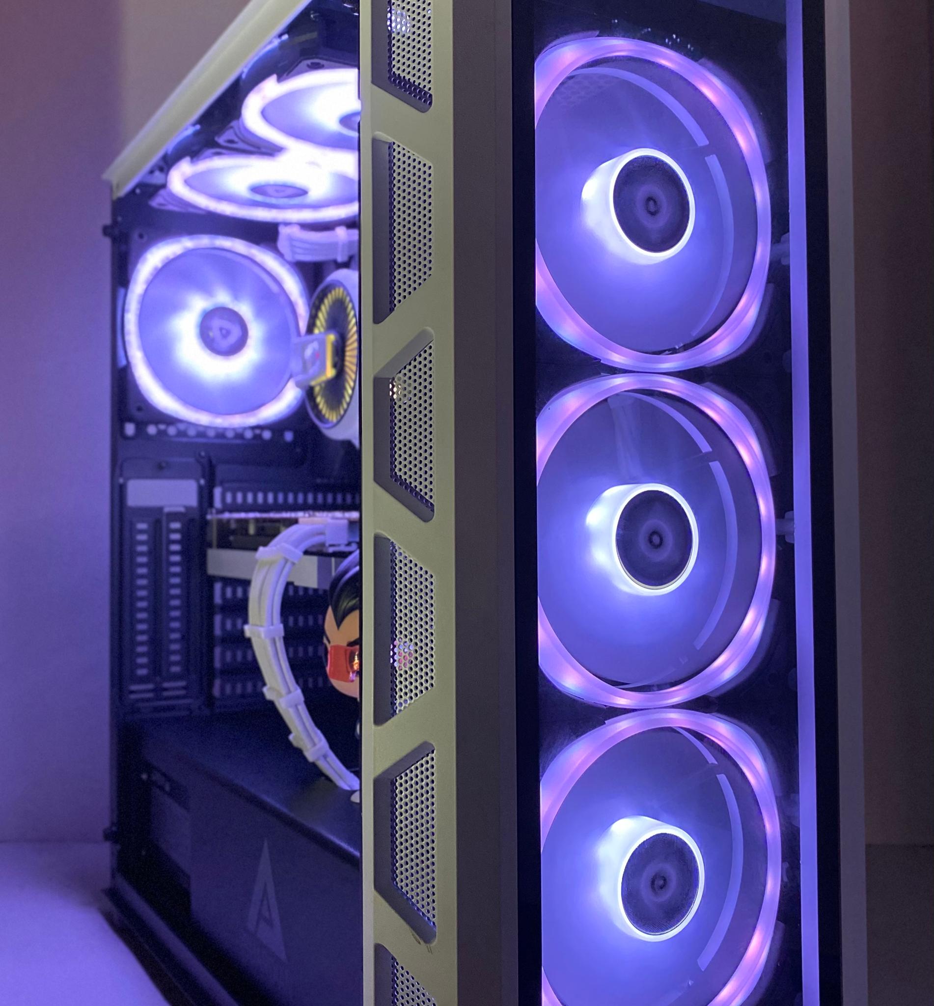 FMD🔥| RX 5700XT|Ryzen 5@4GHz| 16GB DDR4(TForce)| 1TB NVMe SSD| Windows 11 Pro
