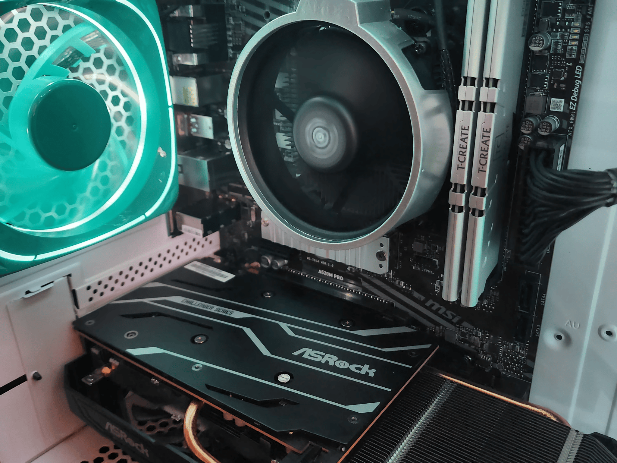 🤍👽🤍 ASRock RX 6600 //  AMD Ryzen 5 3500X // T-Create 16GB 3200MHz