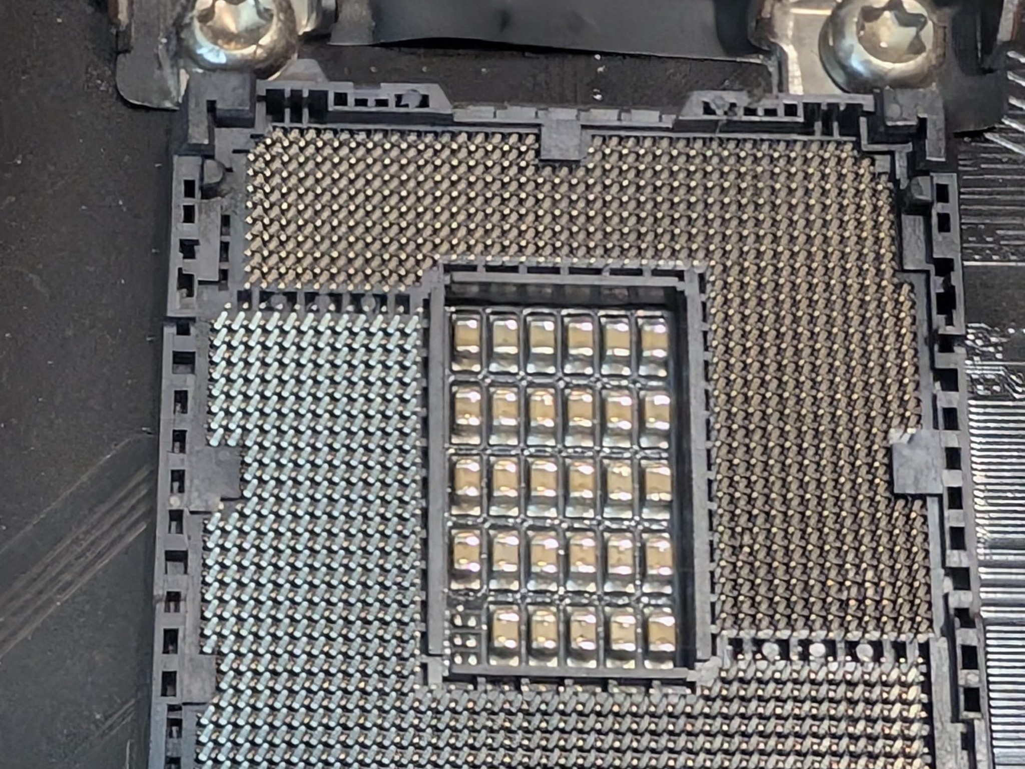 UNTESTED GIGABYTE GA-Z270-HD3 LGA 1151/Socket H4 Intel Motherboard - GAZ270XPSLI