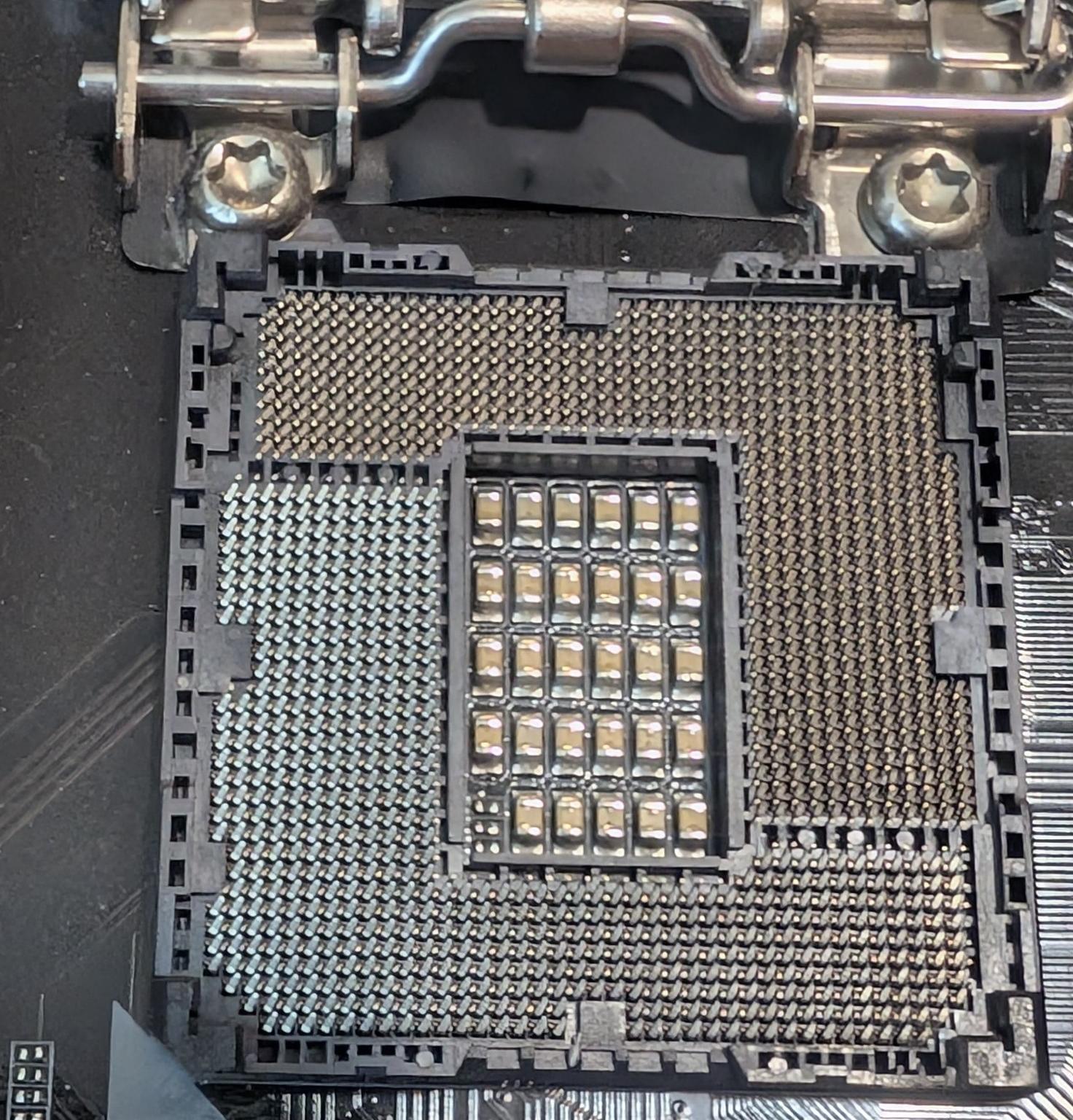 UNTESTED GIGABYTE GA-Z270-HD3 LGA 1151/Socket H4 Intel Motherboard - GAZ270XPSLI