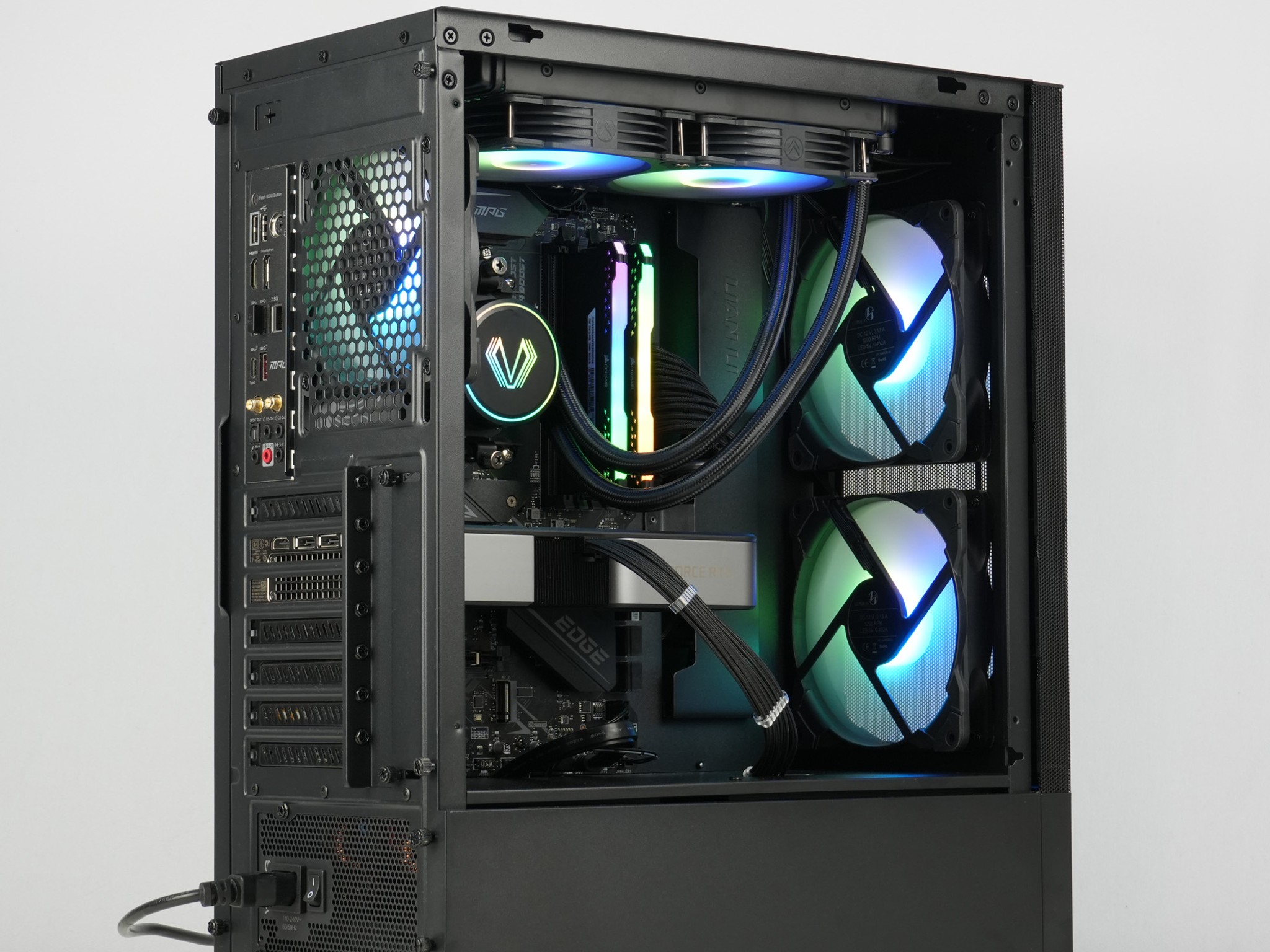 RTX 3070 | Ryzen 5 5600X | 32GB Ram | 1TB NVMe | Gaming PC