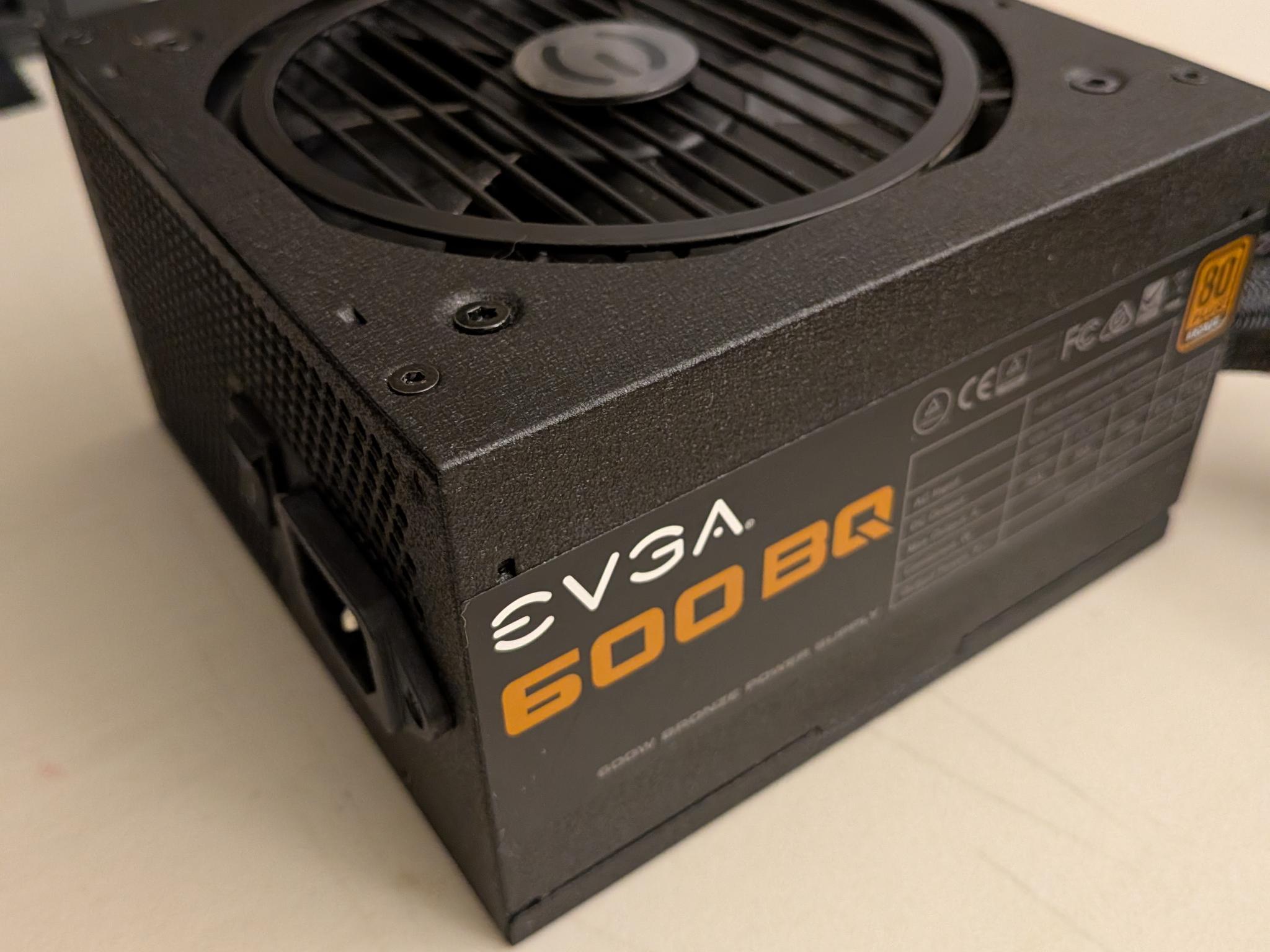 EVGA 600BQ Semi-modular PSU 80+ Bronze Power Supply - 24-pin + 4+4 pin CPU + 2 x PCIE 8-pin Only