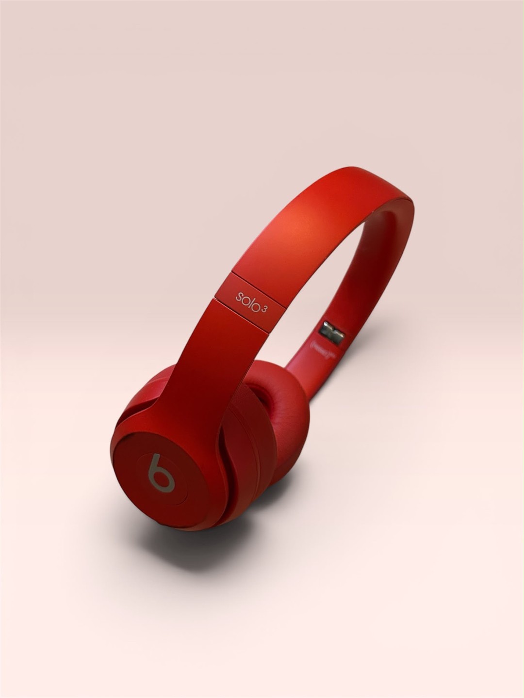 Beats Solo3 Wireless Headphones - Product RED | Jawa