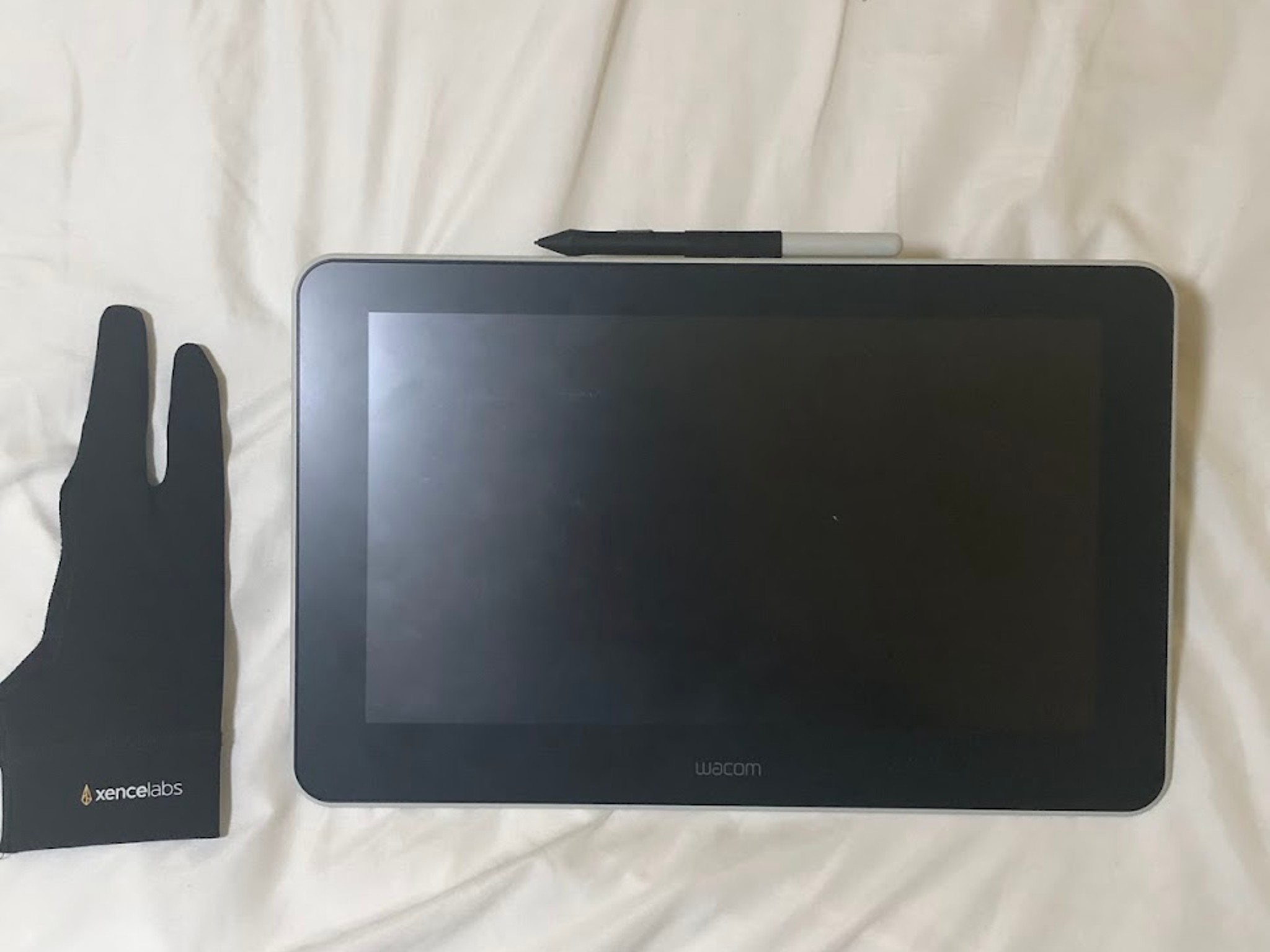 Wacom One Drawing Tablet 13 Inches (2020, 1st Generation)