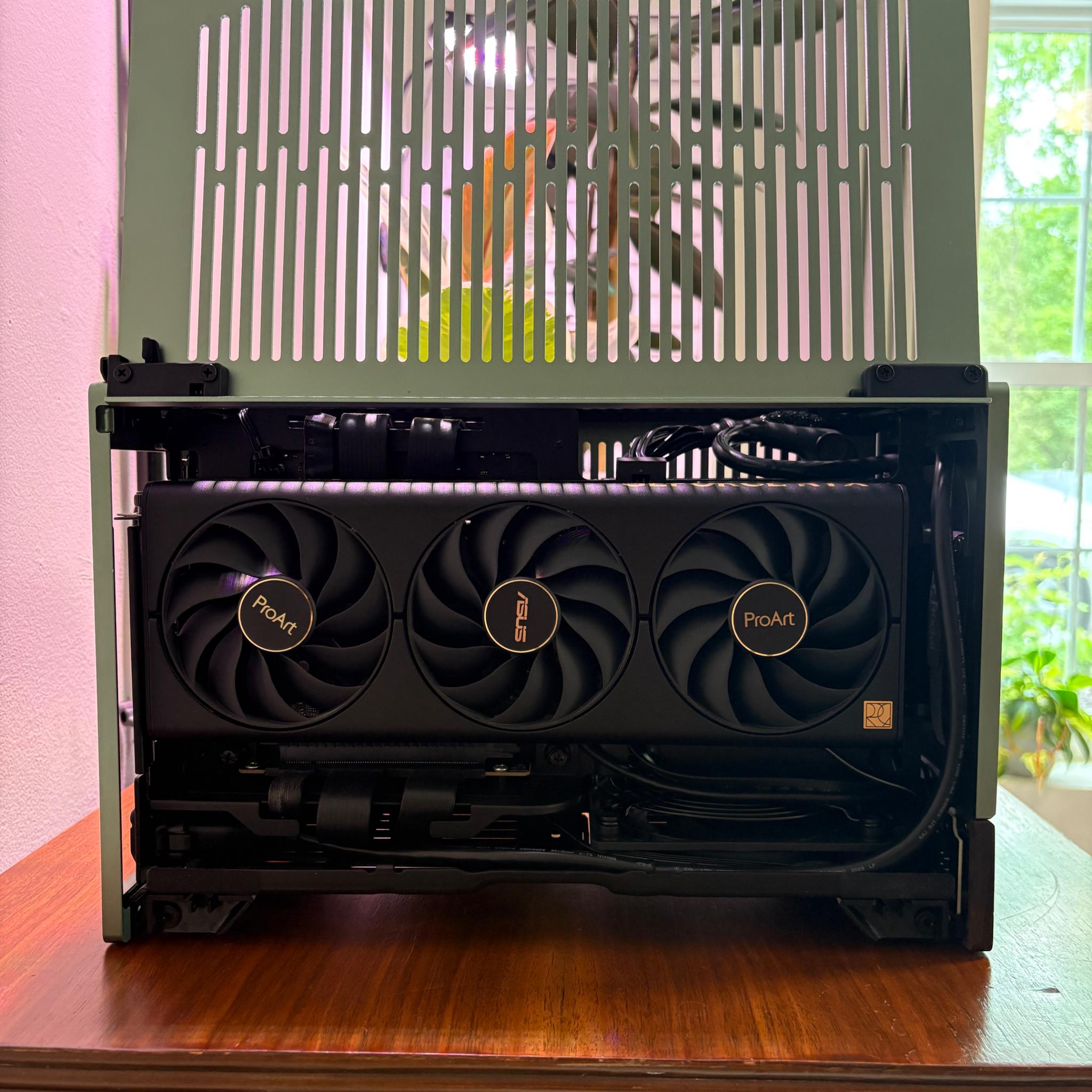 RTX 4070TI | Ryzen 5 7600X3D | 32GB DDR5 | 1TB SSD | 850W Gold PSU | Air Cooler | Fractal Terra