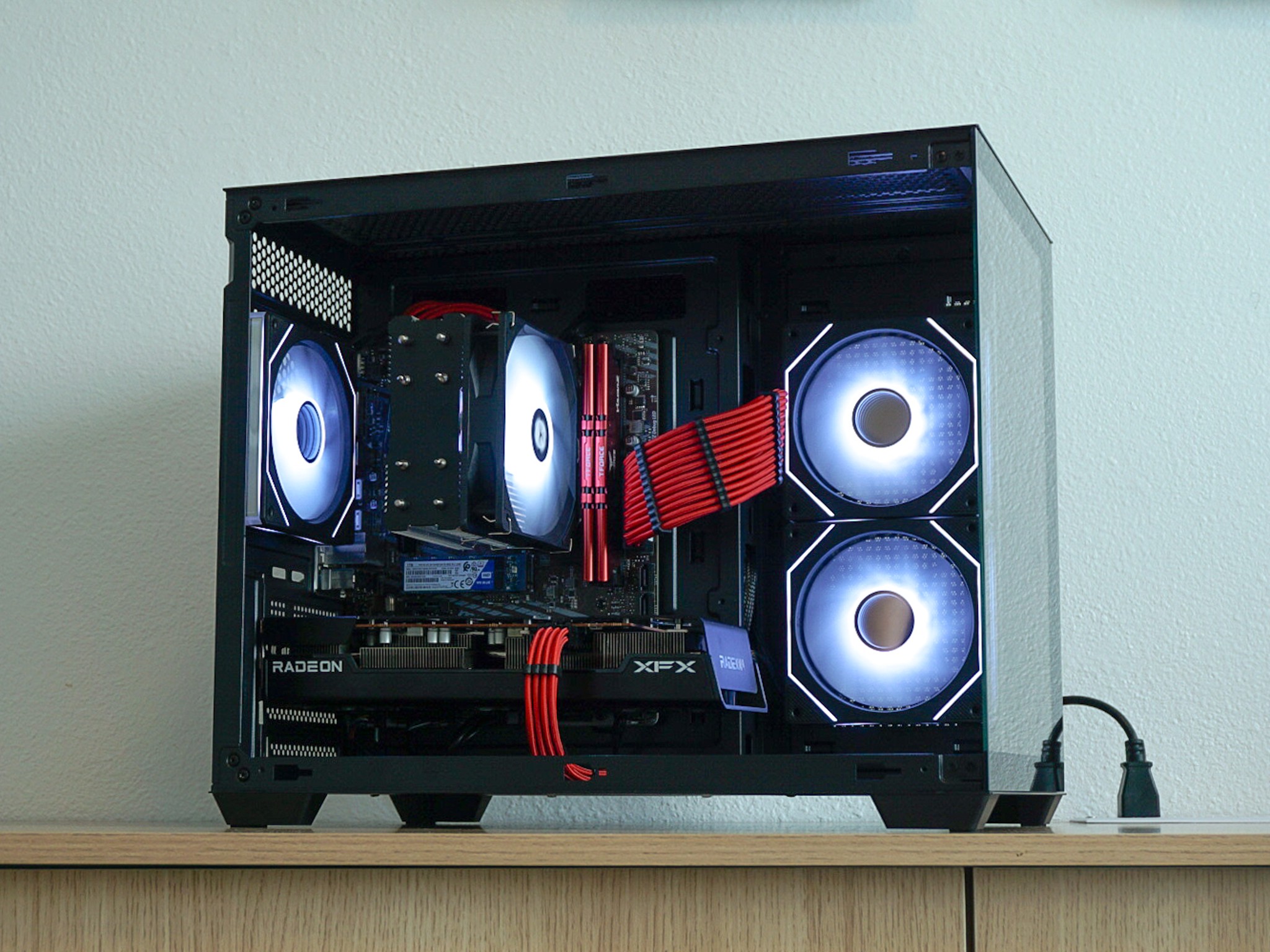 RRX - Ryzen 7 3700X / 16GB RAM DDR4 / RX 6600XT 8GB / 1TB NVMe SSD - Gaming PC 🚄 FREE SHIPPING