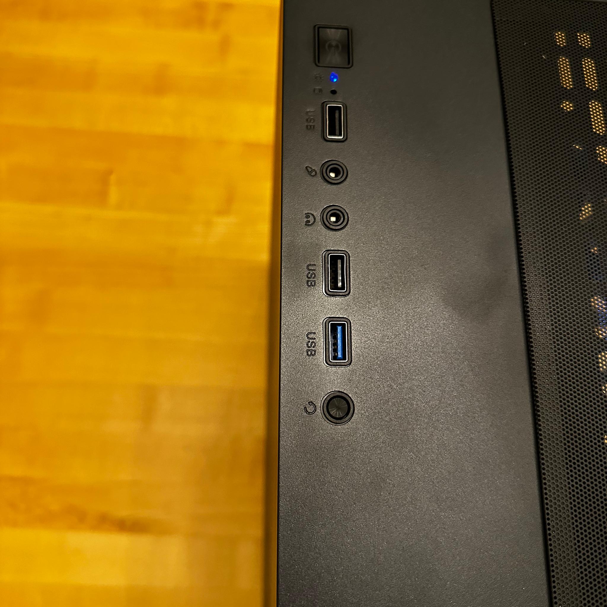 ⚡️🧲|RTX 3070, Ryzen 7, 1tb SSD, Liquid Cooled Gaming/Streaming/Content PC, Cyber Monday!