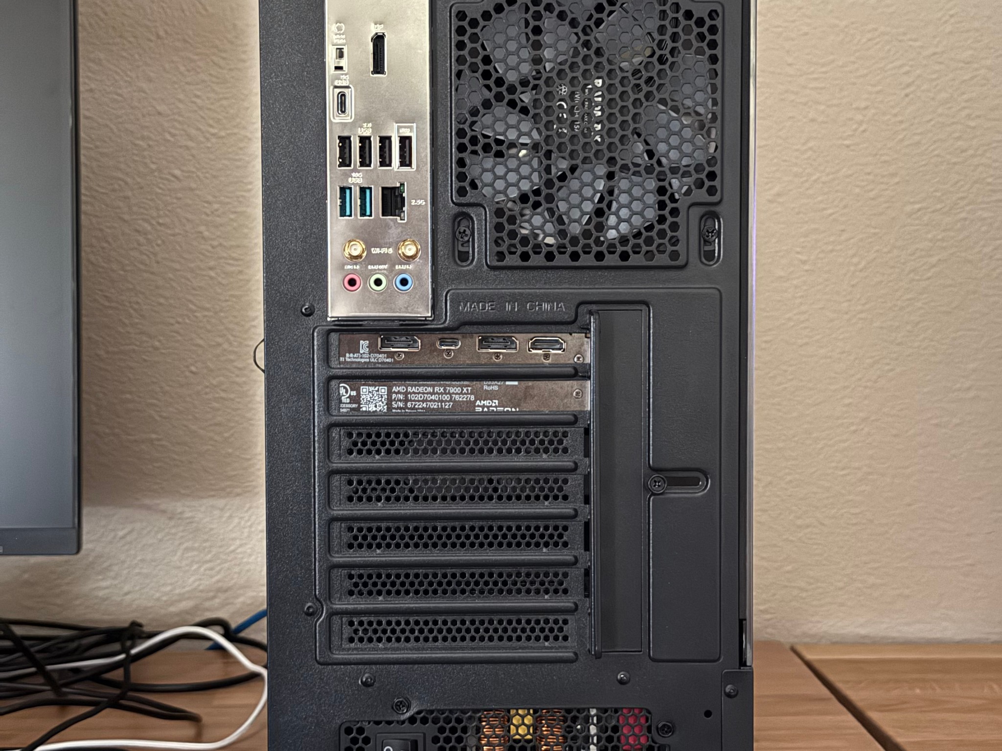 RX 7900 XT | RYZEN 9700X | 32GB 6000CL30 | 2TB NVME | WIFI