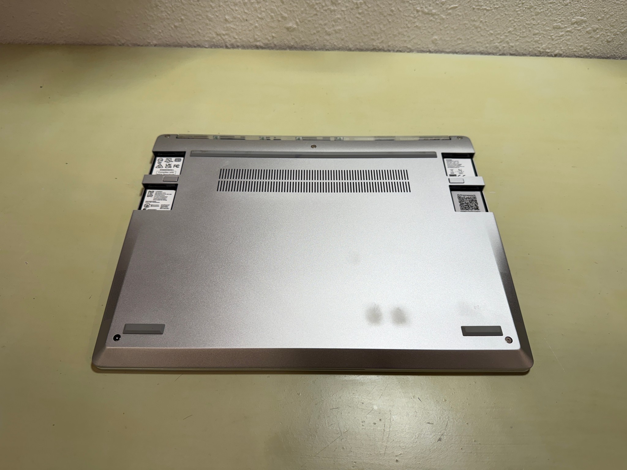 Framework 13" Laptop - Chassis, no mainboard