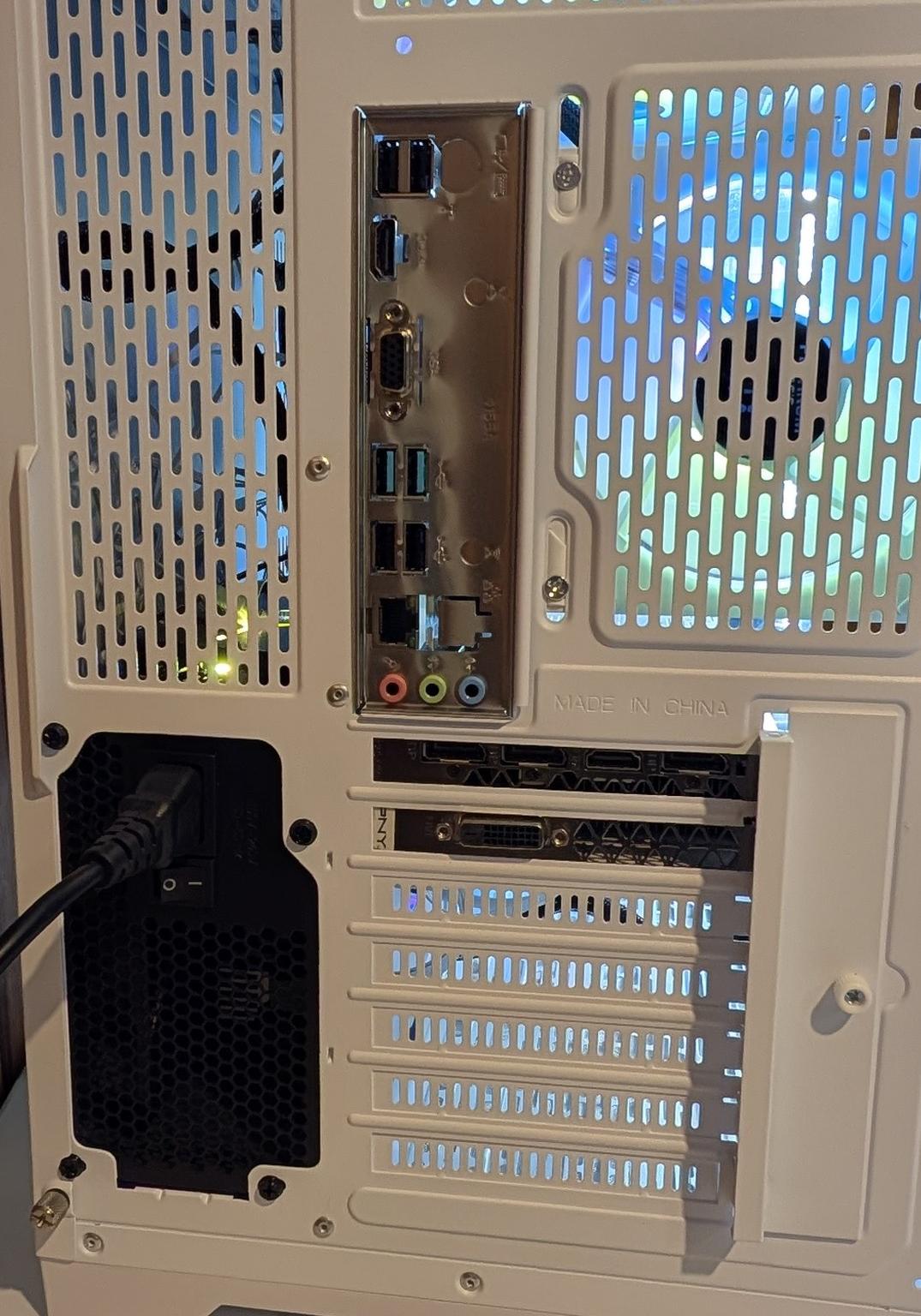 RTX 2070  | Ryzen 5 5500 | 16 GB ddr4 ram | 500GB SSD