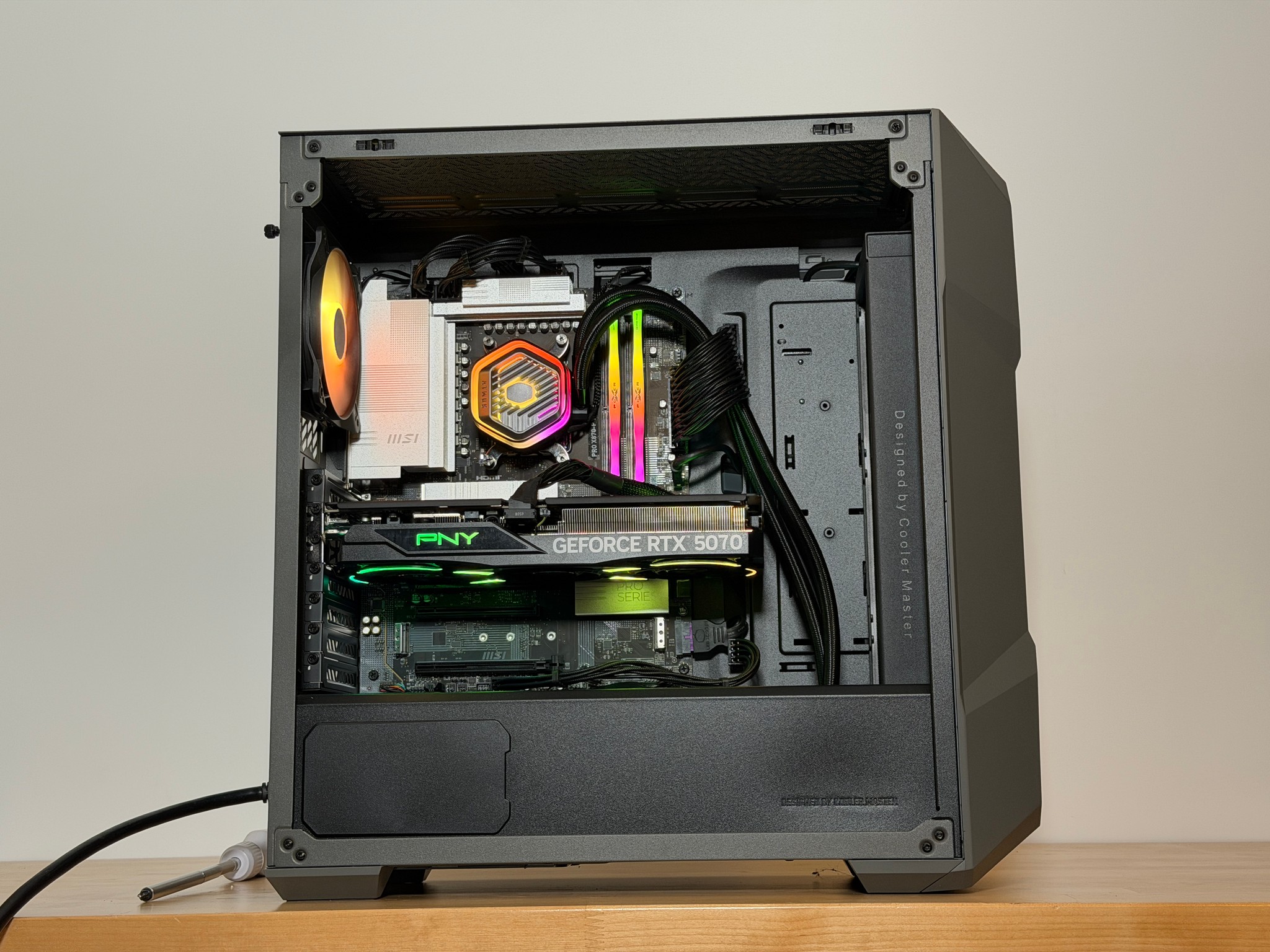 RTX 5070 Ryzen 7 9700x Gaming PC