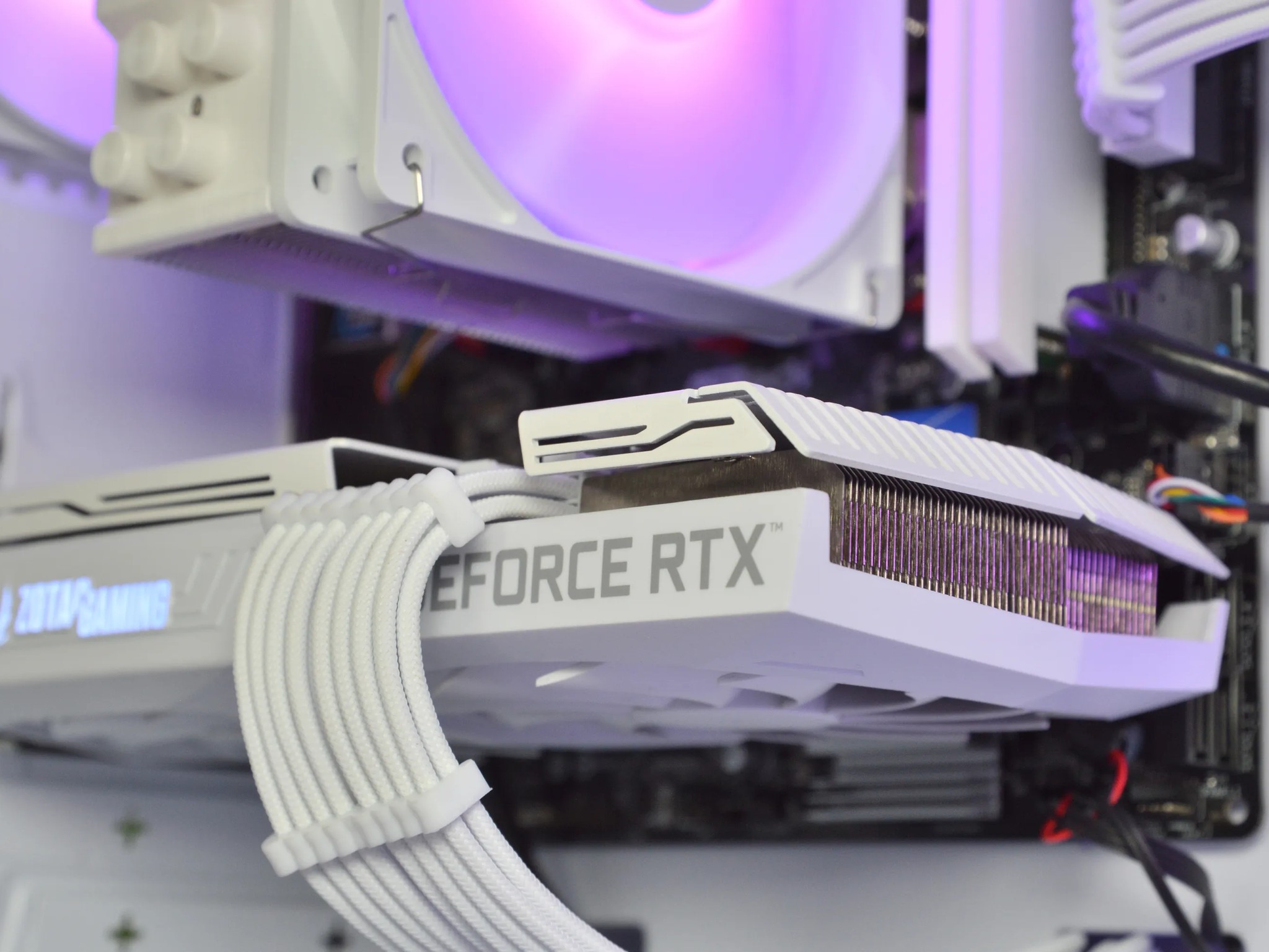 🔮☁️| RTX 3060Ti 8GB | Ryzen 5 5500 | 16GB DDR4 RAM | 1TB NVME SSD | Plasma Cloud 2.0 |