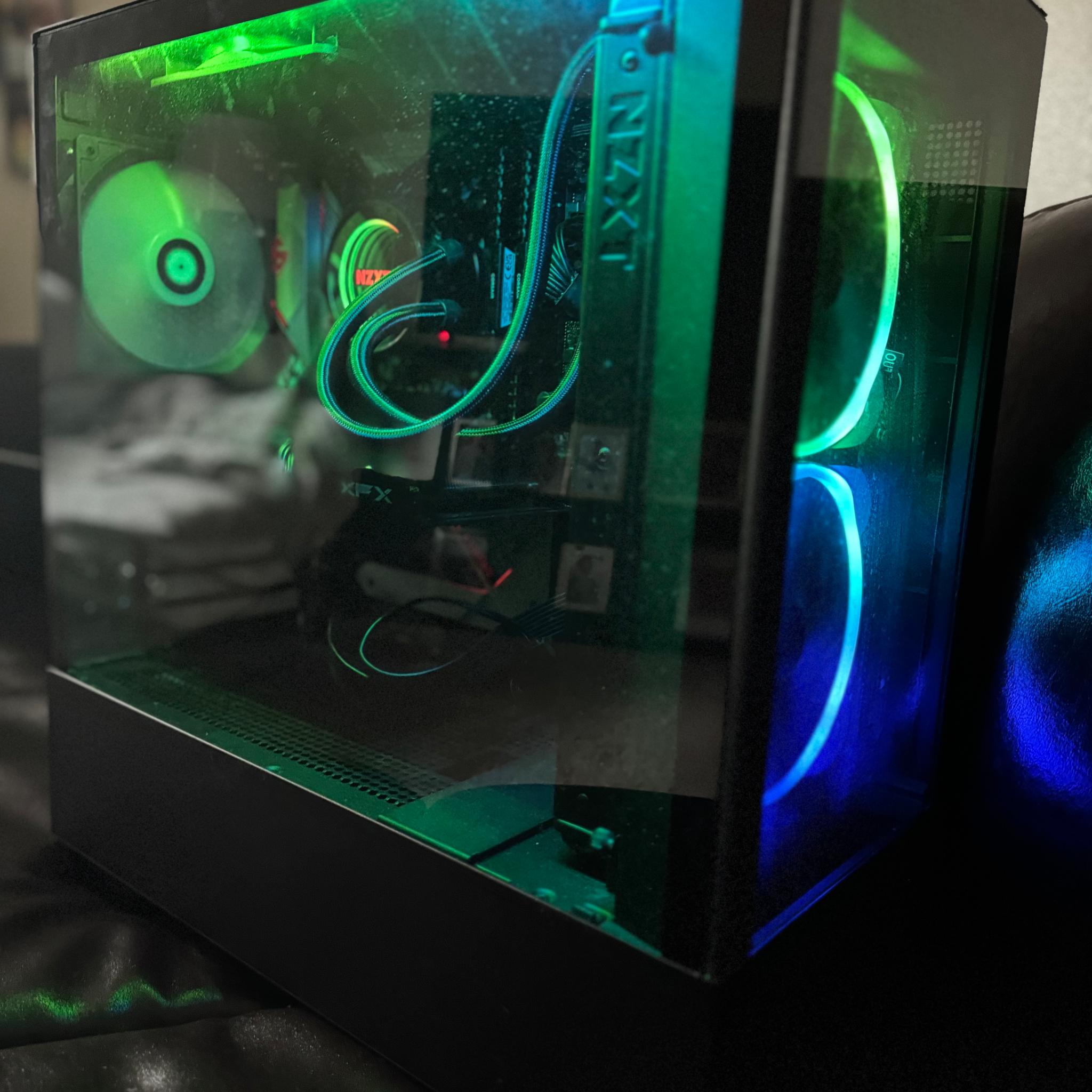 Ryzen AMD Radeon RX6600 Gaming PC