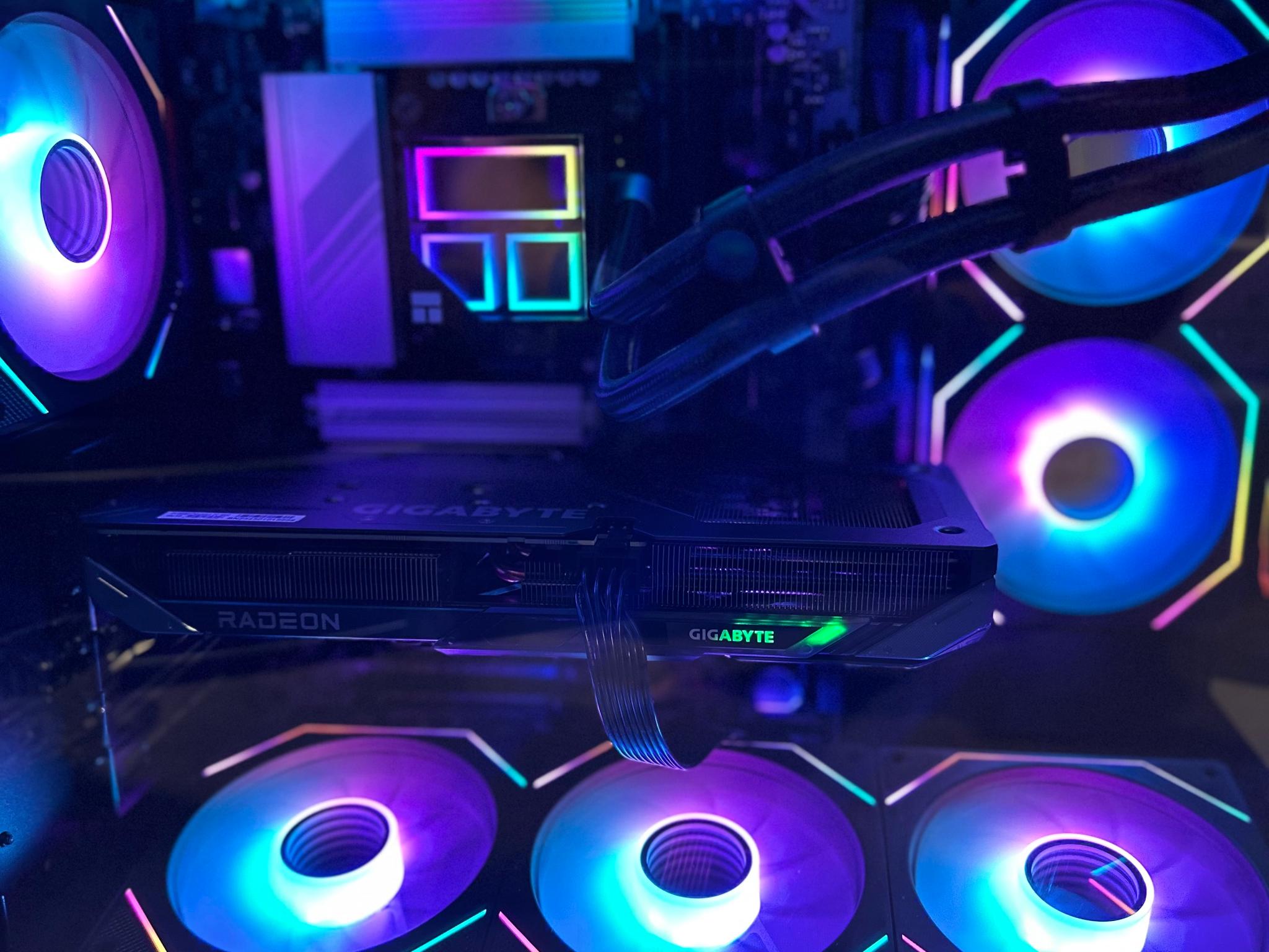 Intel Core Ultra 5 250K Plus - RX 9060 XT 16GB - Mid Tower Gaming PC, 1TB M.2, 512GB M.2, 4TB SATA