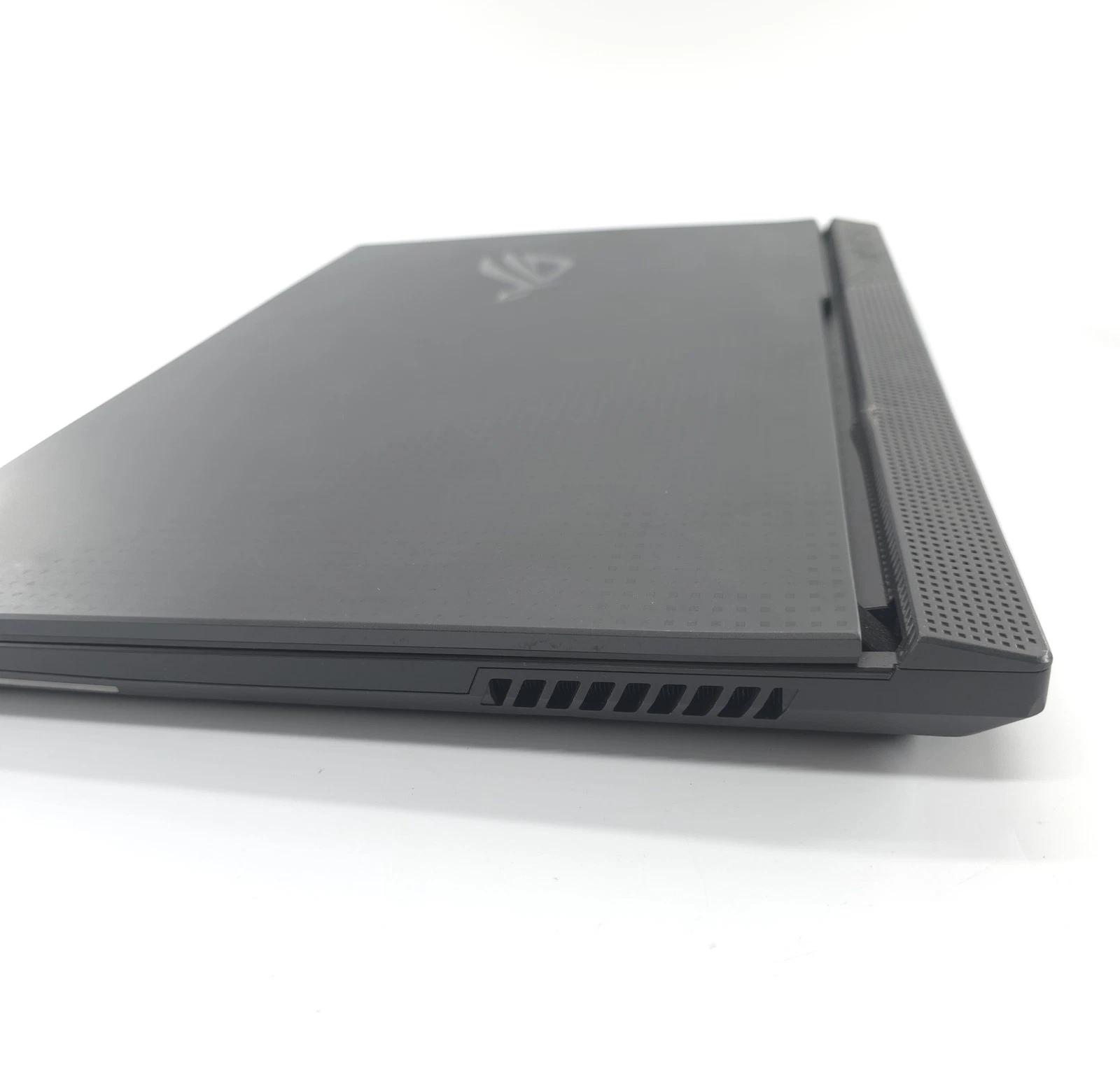 ASUS ROG Strix G17 17.3'' 1TB SSD 16GB RAM 3.0GHz Ryzen 9 7845HX RTX 4060 240Hz