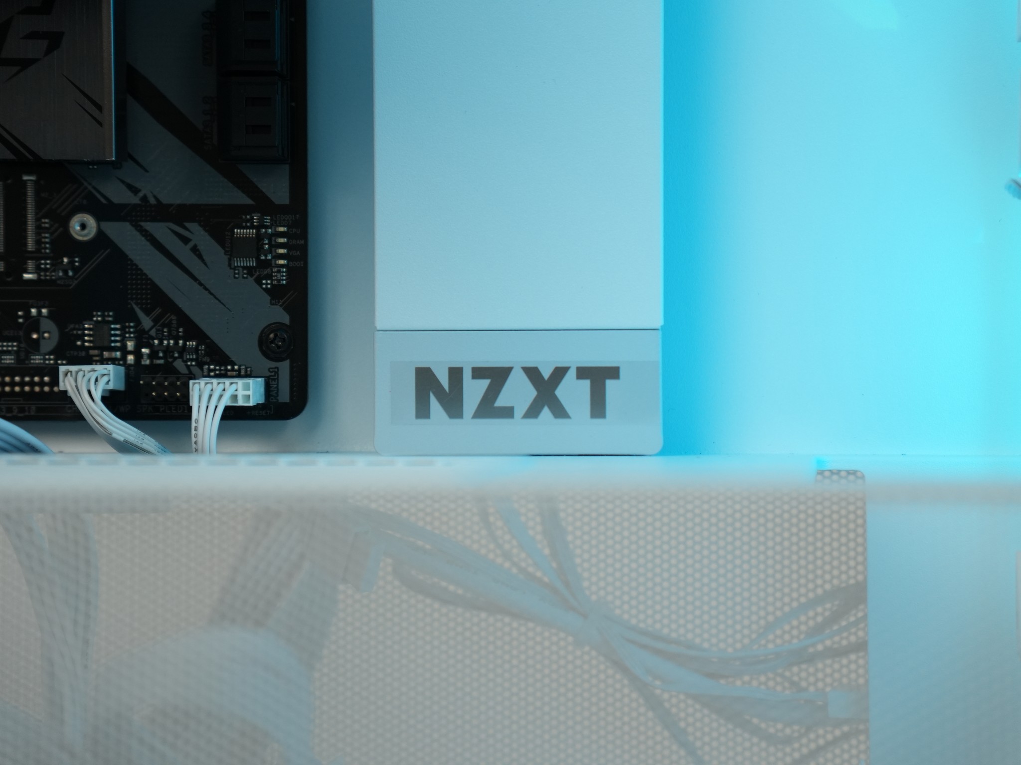 Gaming PC | RTX 5060 | RYZEN 7 5700 | 32GB RAM | 1TB SSD | WINDOWS 11 | WIFI & BT