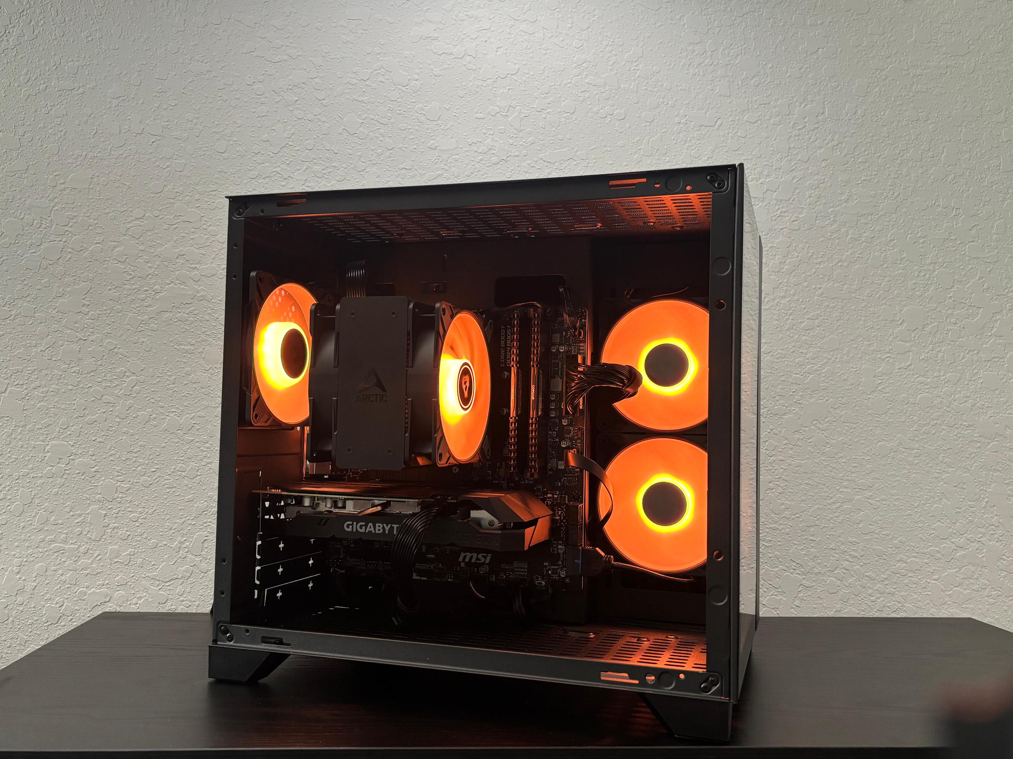 Ryzen 5 3600 / 1660 Super 6GB / 16GB DDR4 3000MHz / 768GB NVMe Storage