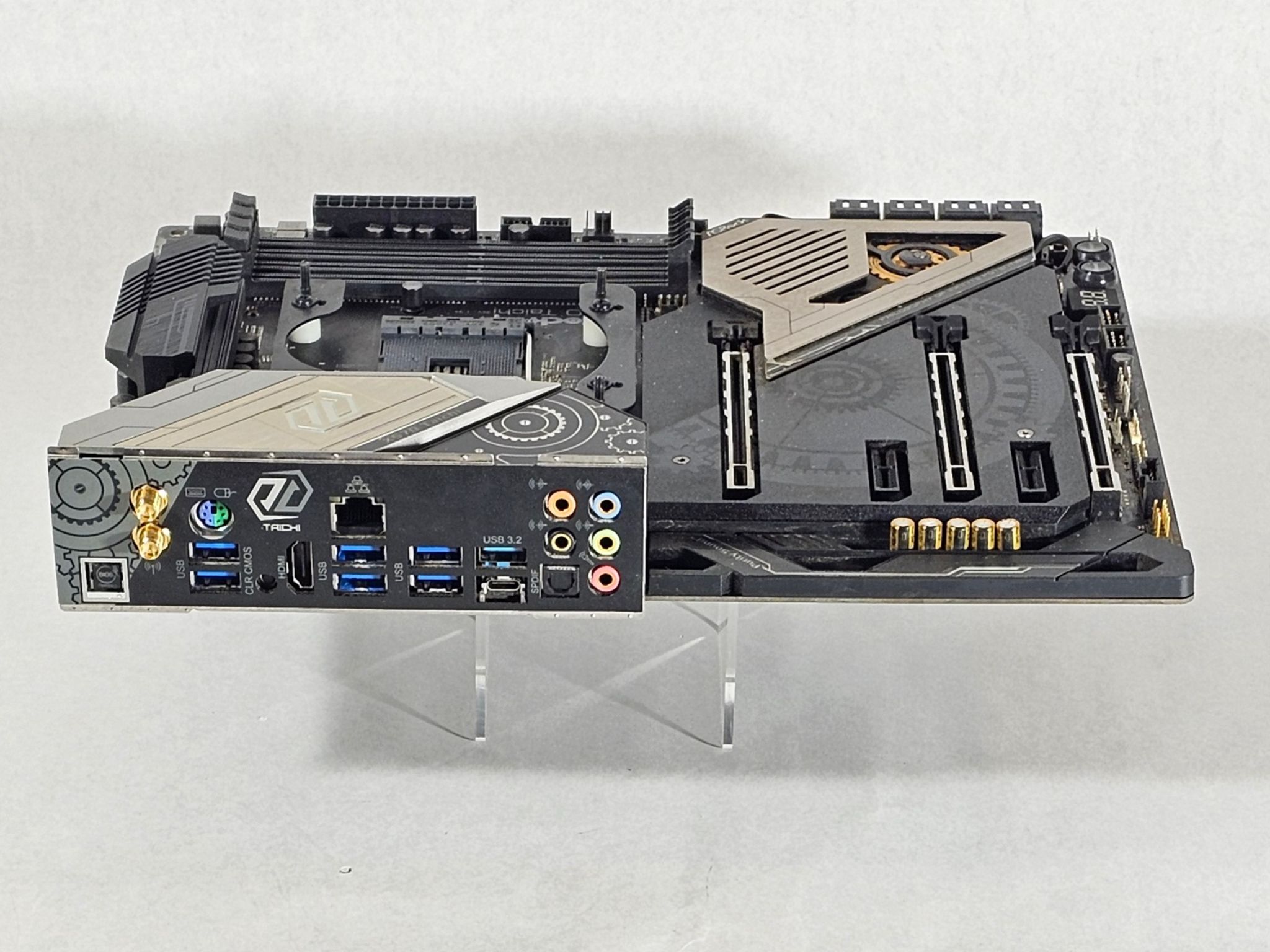 X570 AM4 DDR4 WIFI ATX ASROCK Taichi Motherboard