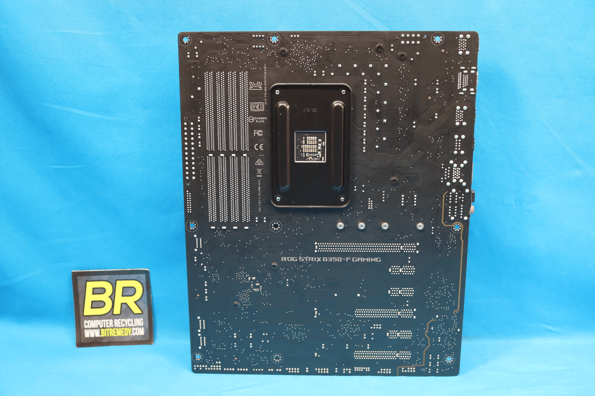 *Updated BIOS* ASUS ROG STRIX B350-F Gaming AMD Socket AM4 DDR4 ATX Desktop Motherboard No I/O