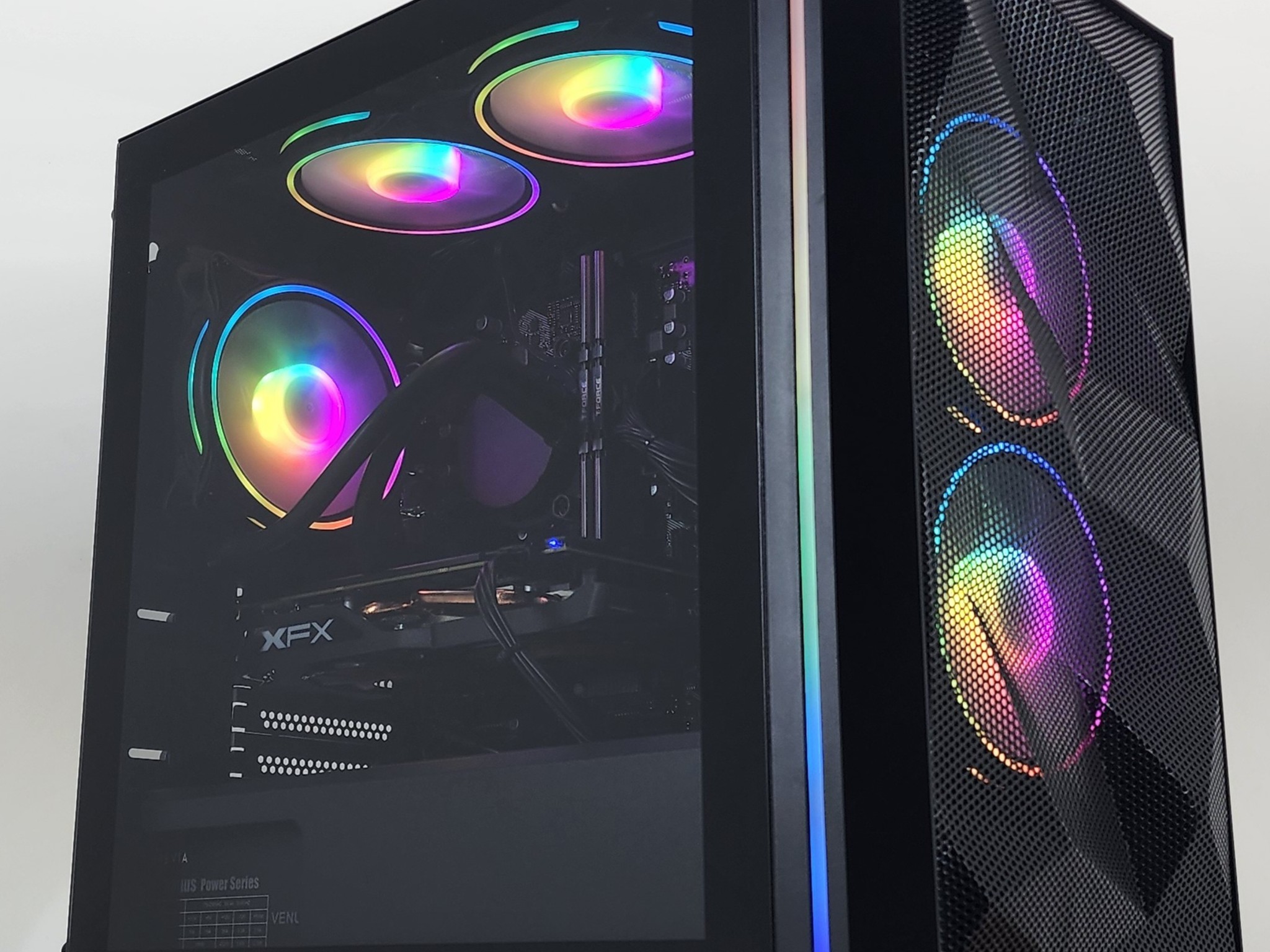 Gaming PC i3-10105F 16GB RAM 500GB SSD RX 580 8GB Windows 11 Computer