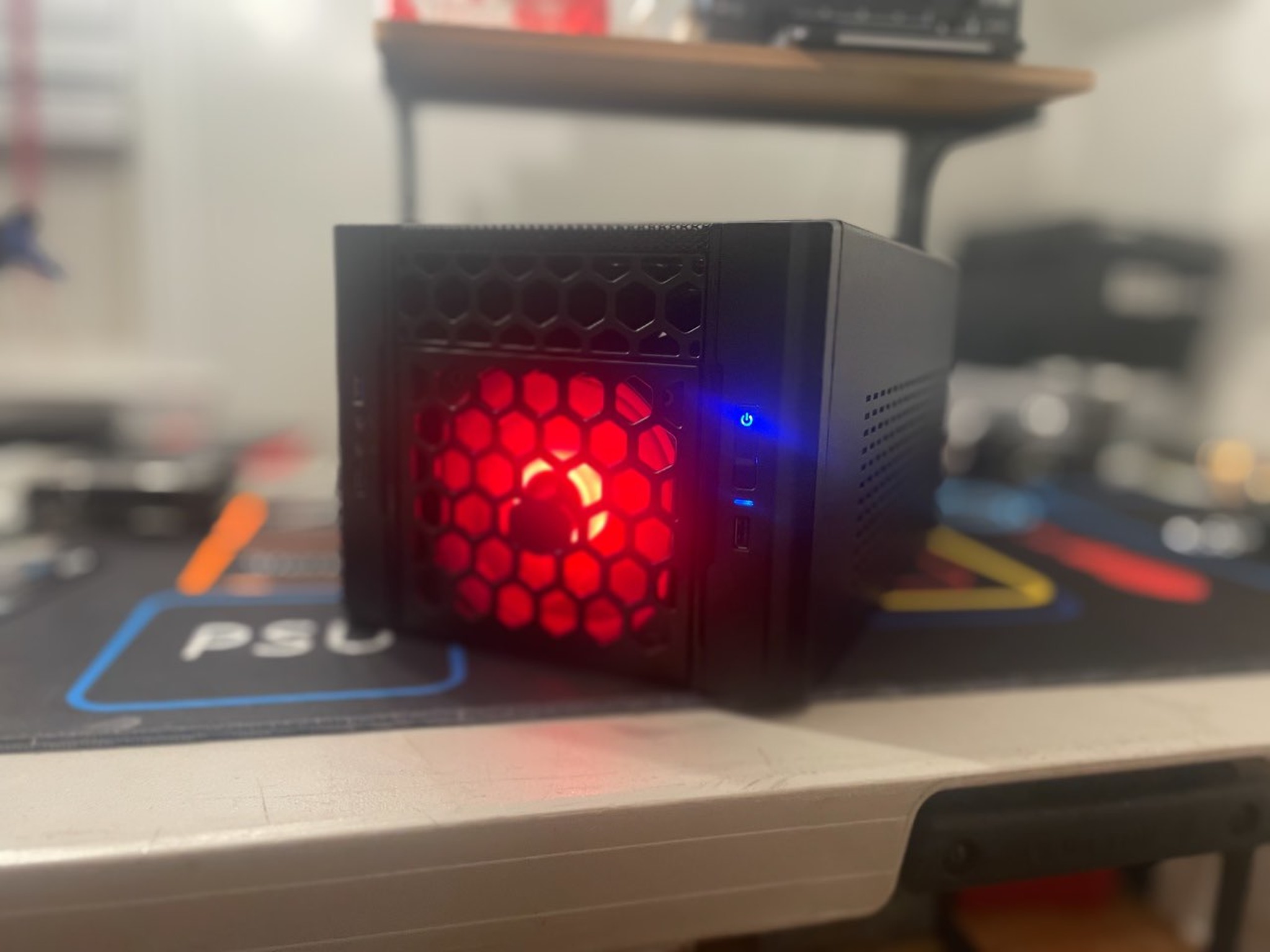 CYCLOPS - Entry-Level Gaming PC - Ryzen 7 3700x & Radeon VEGA 64