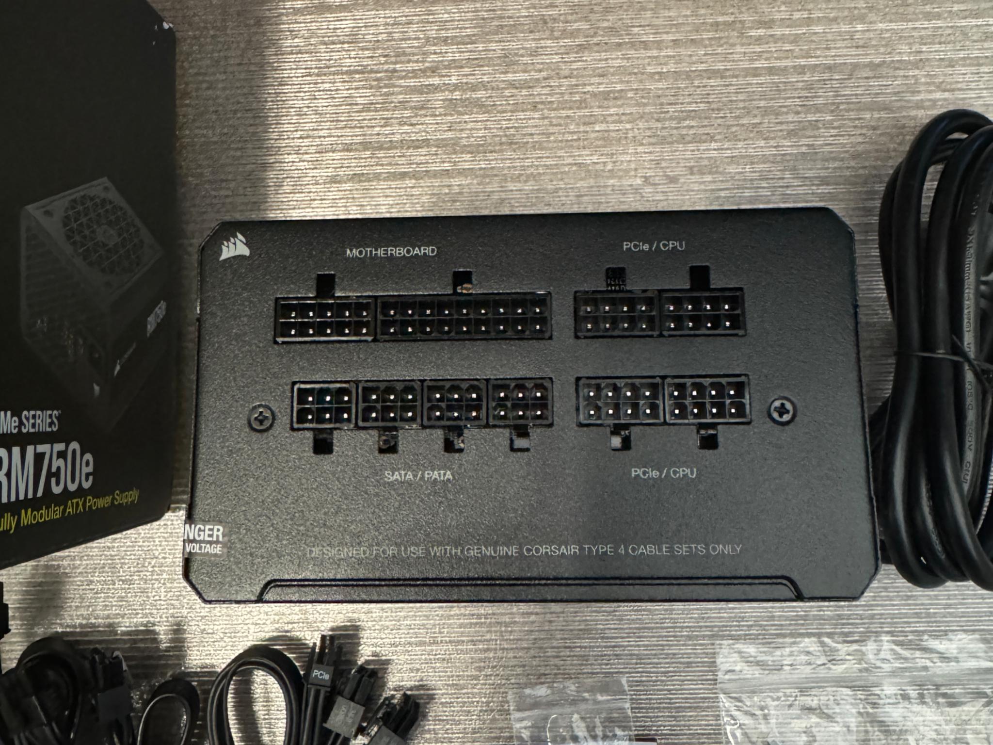 Corsair RMe SERIES™ RM750e Fully Modular ATX 750 Watt Power Supply