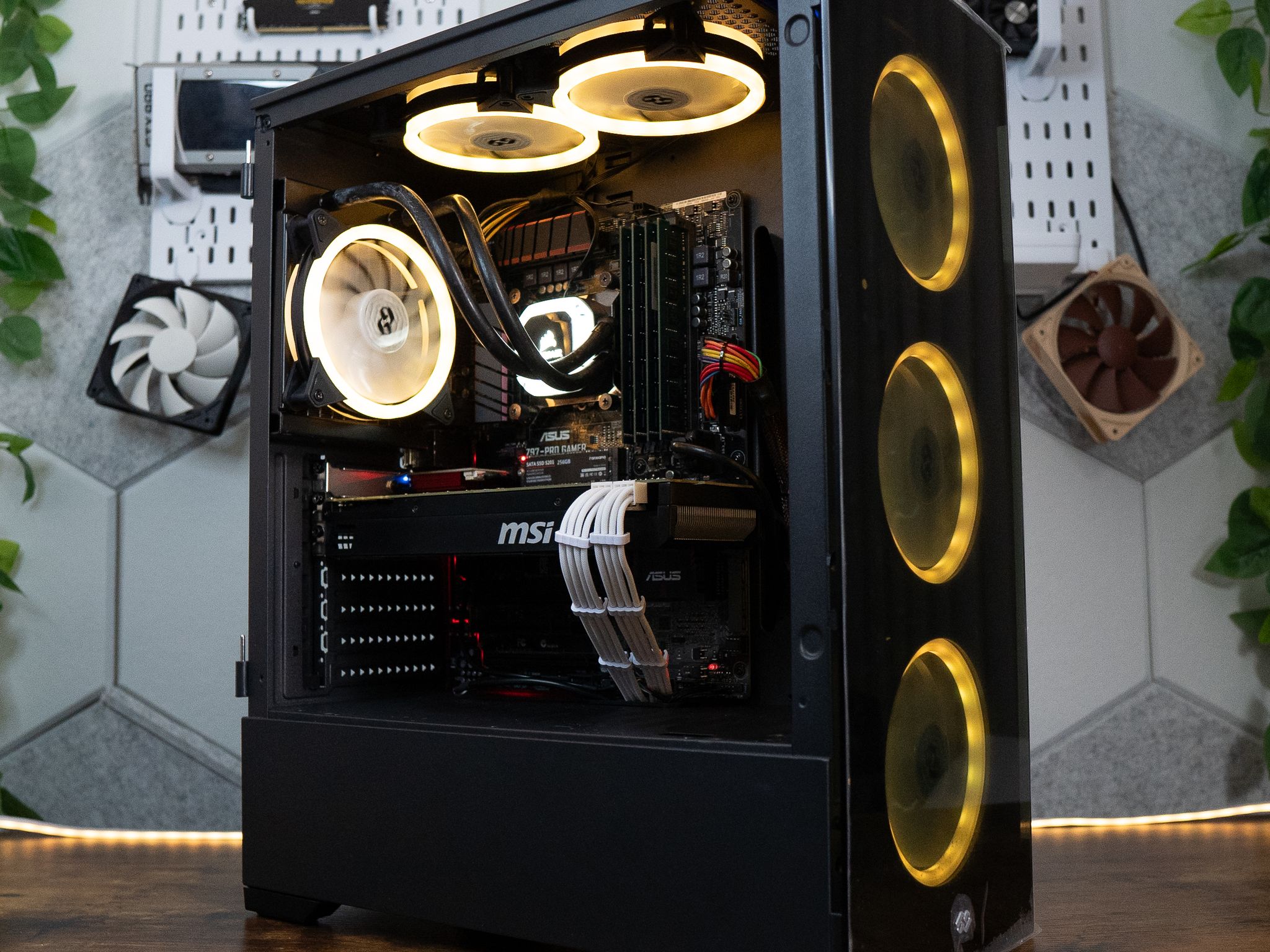 🟠⚫ ULTRA BUDGET - BO6 Ready GAMING PC 🟠⚫ | MSI GTX 970 4GB | INTEL i7 4770 | 32GB RAM | 2TB
